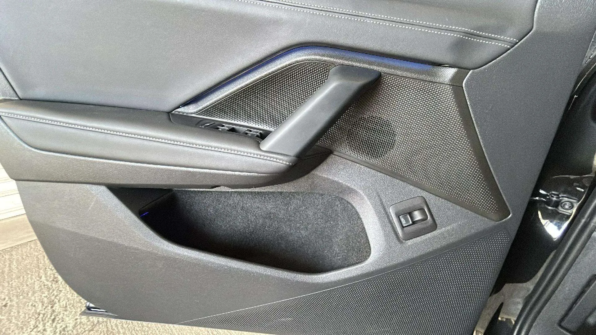 Volkswagen Tiguan Life 2.0 TDI DSG - foto 22