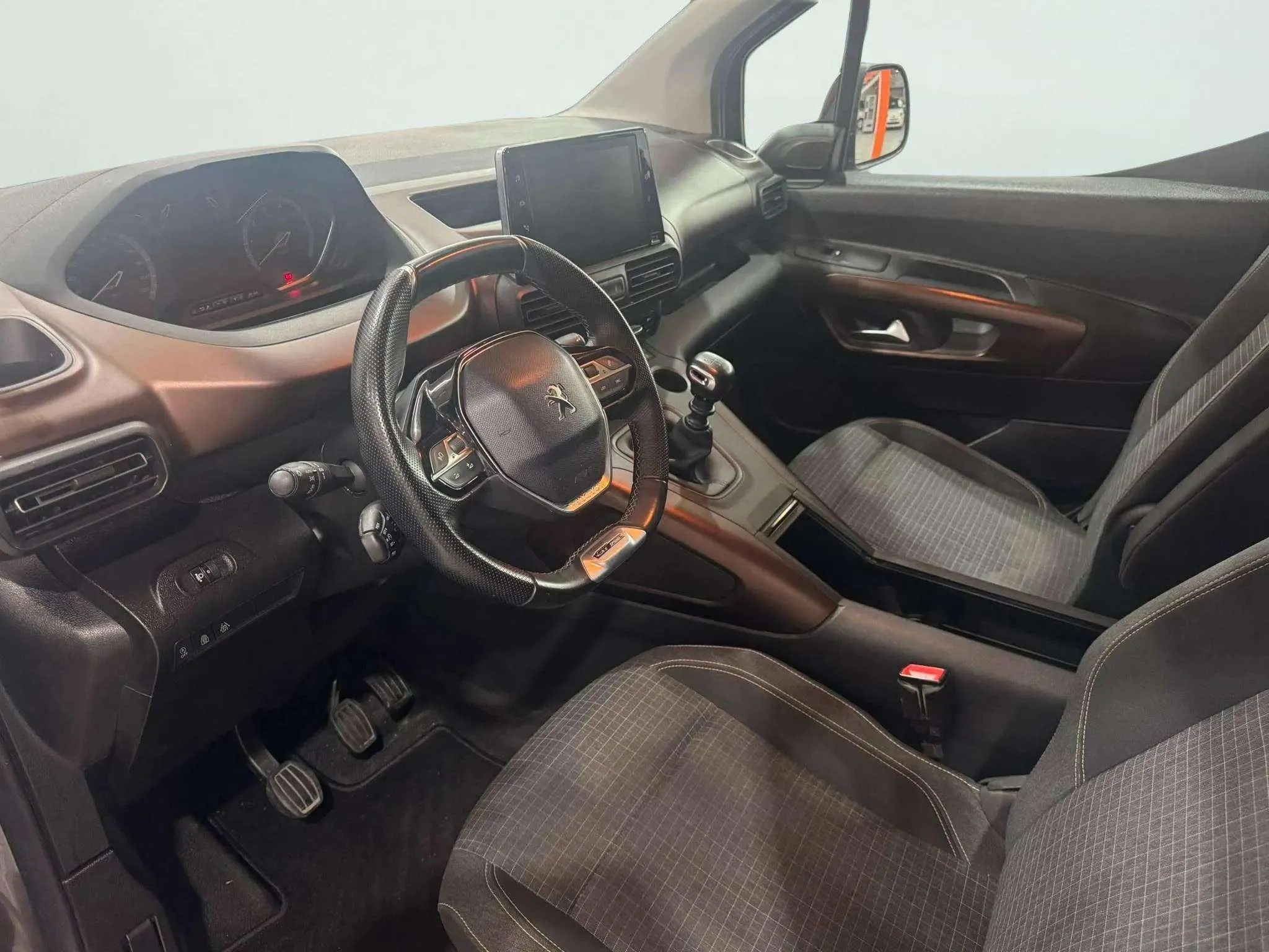Peugeot Rifter GT Line Standard PureTech - foto 9