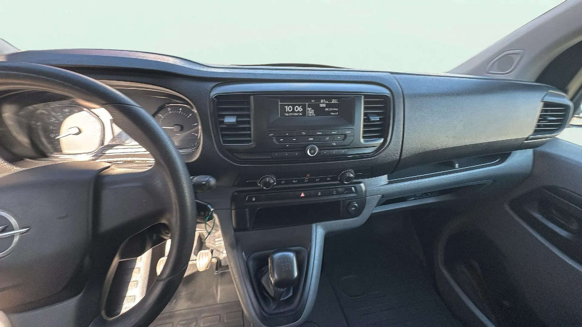 Opel Vivaro 2.0 D L Inc Express M.P DC - foto 15