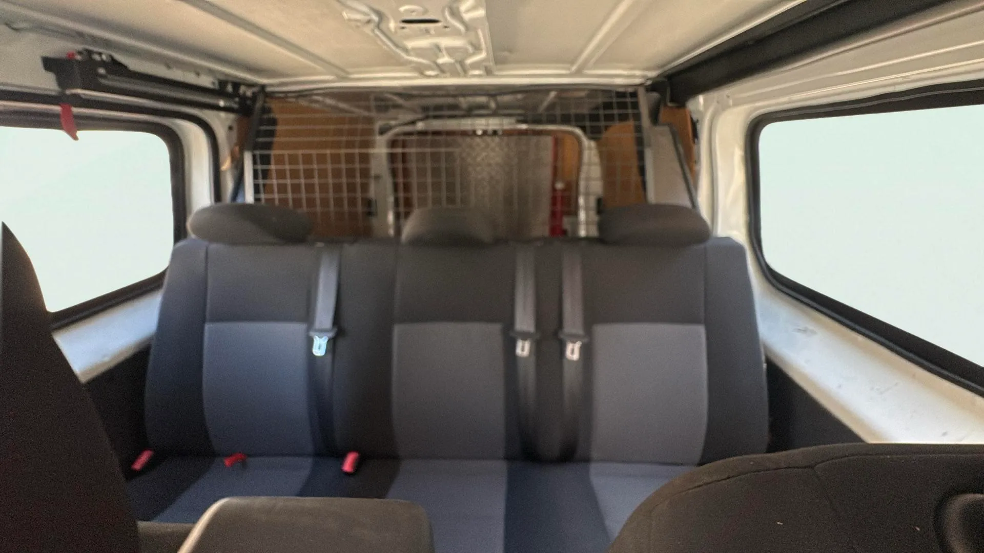 Opel Vivaro 2.0 D L Inc Express M.P DC - foto 18