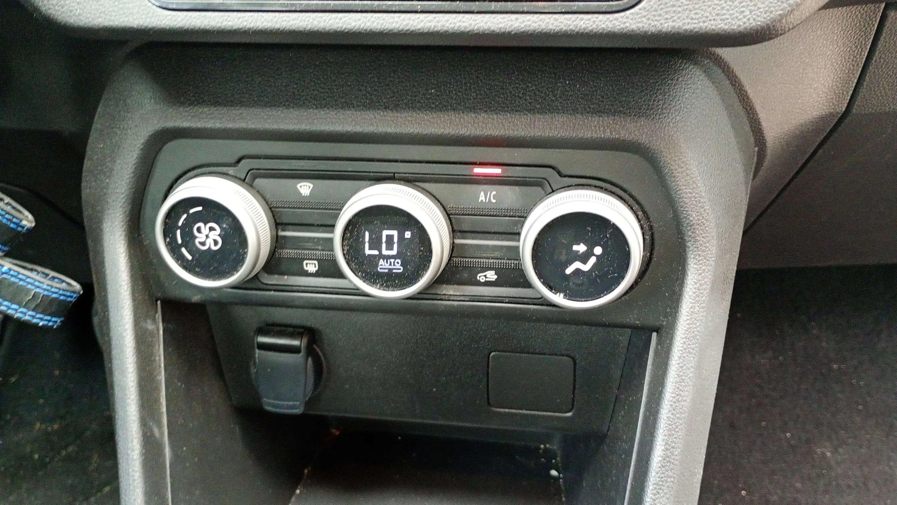 Dacia Sandero Essential ECO-G - foto 11