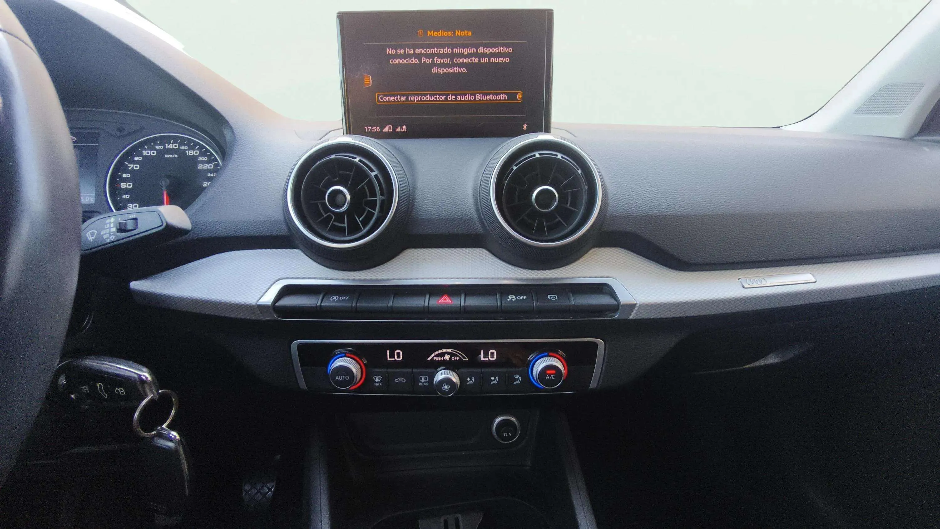 Audi Q2 Advanced 30 TFSI - foto 16