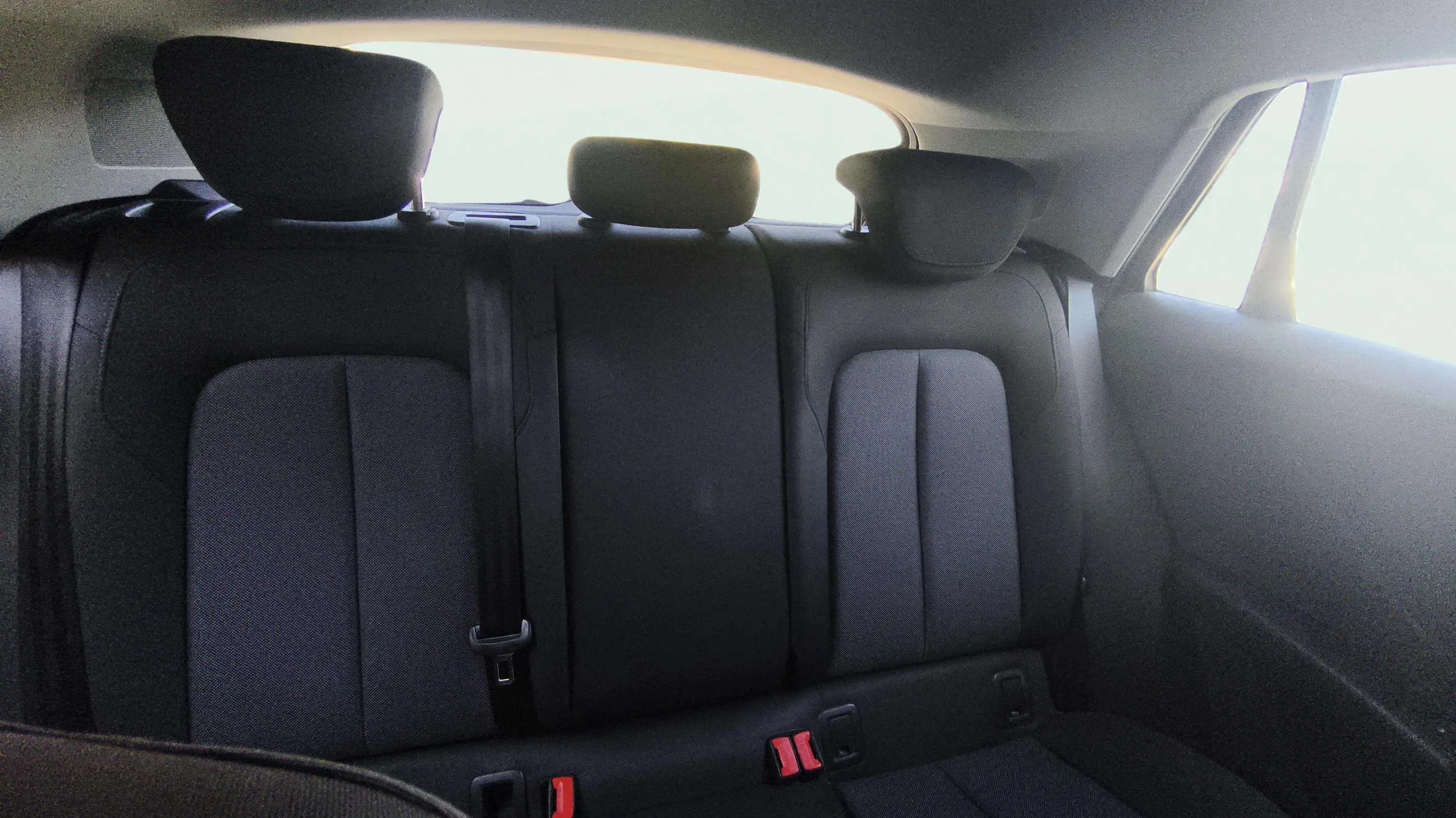 Audi Q2 Advanced 30 TFSI - foto 23