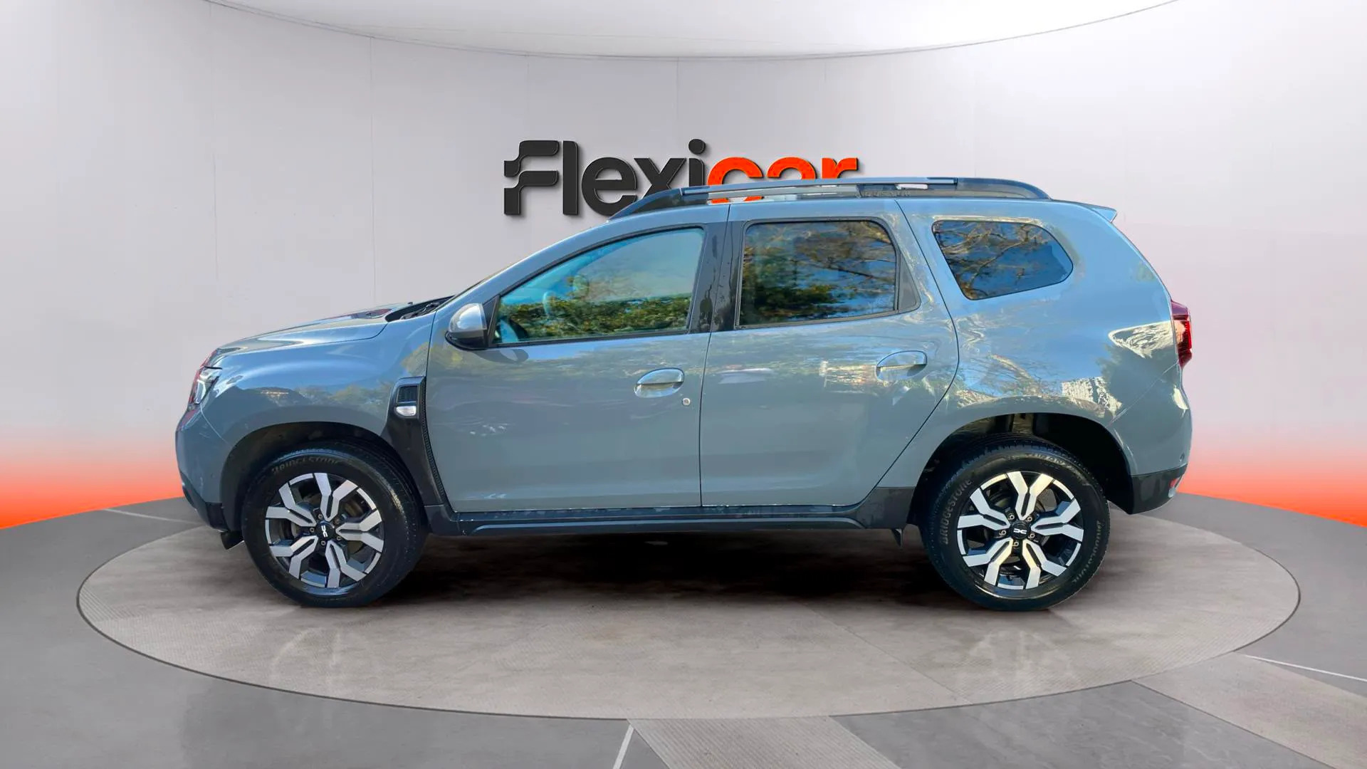 Dacia Duster Journey Go TCe 4x2 EDC - foto 8