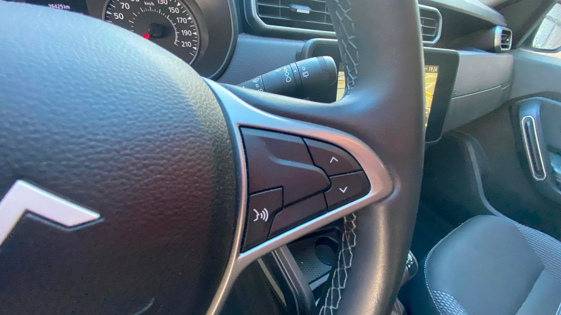 Dacia Duster Journey Go TCe 4x2 EDC - foto 12