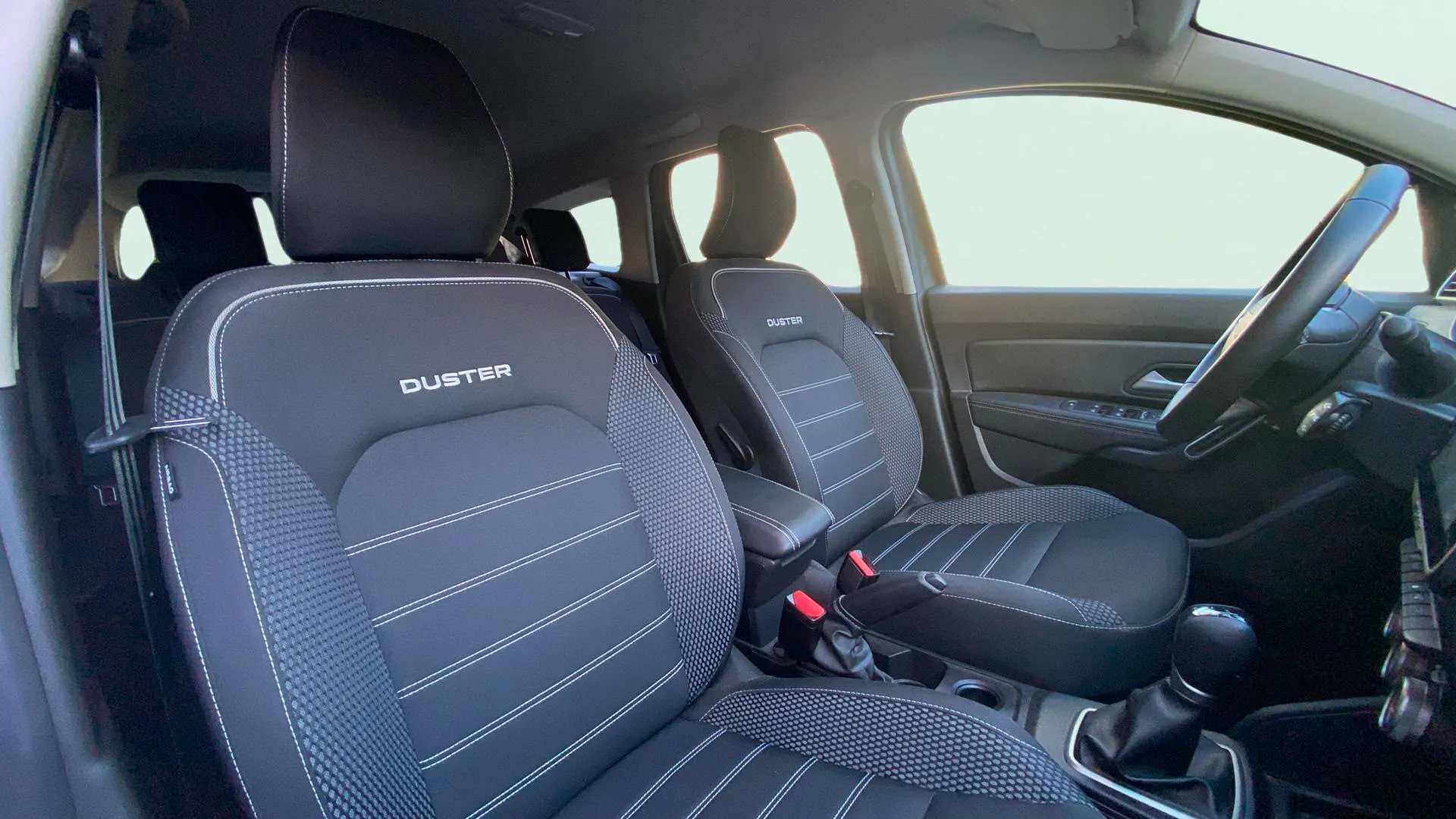 Dacia Duster Journey Go TCe 4x2 EDC - foto 20