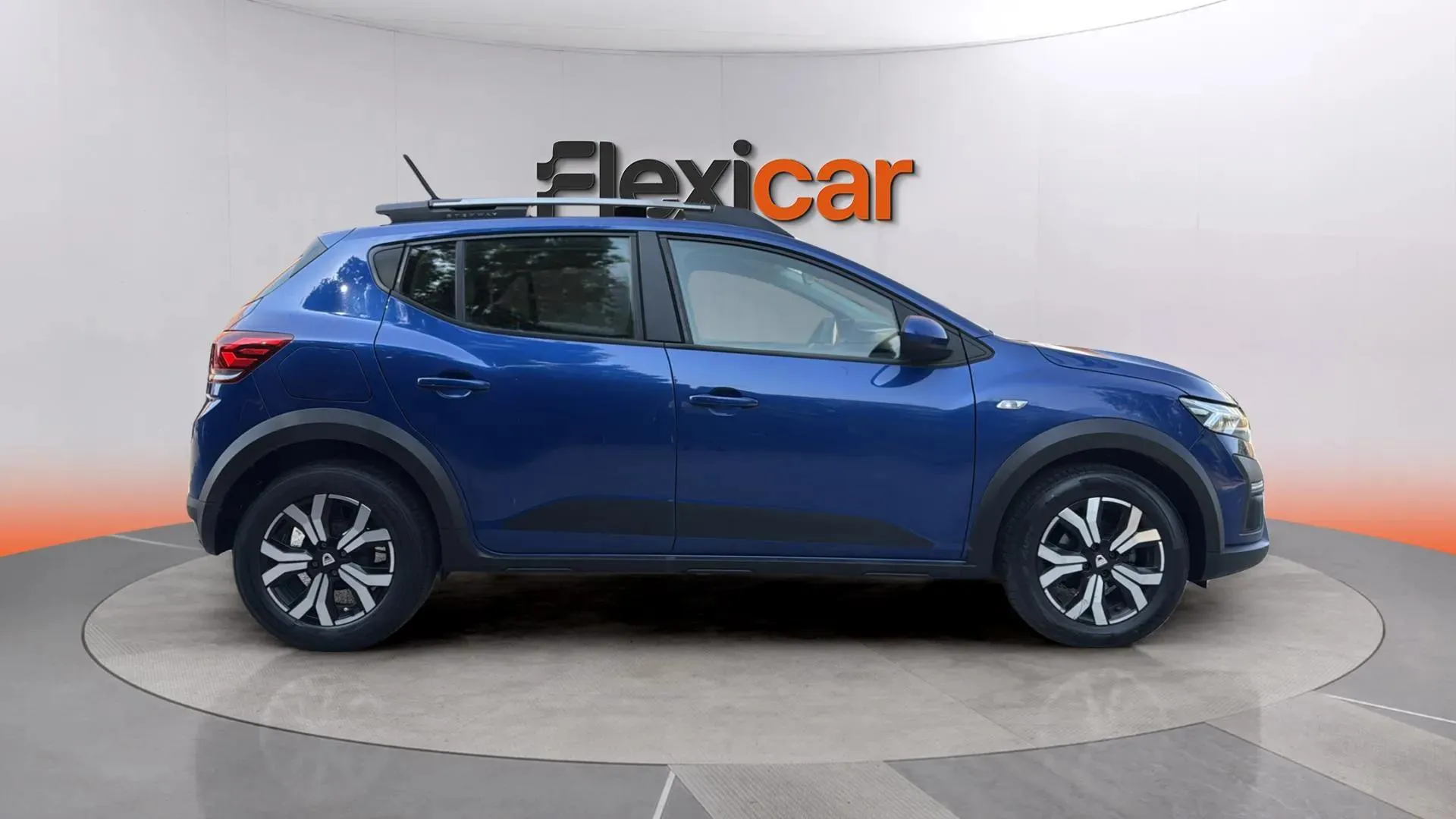 Dacia Sandero Stepway Comfort TCe - foto 3