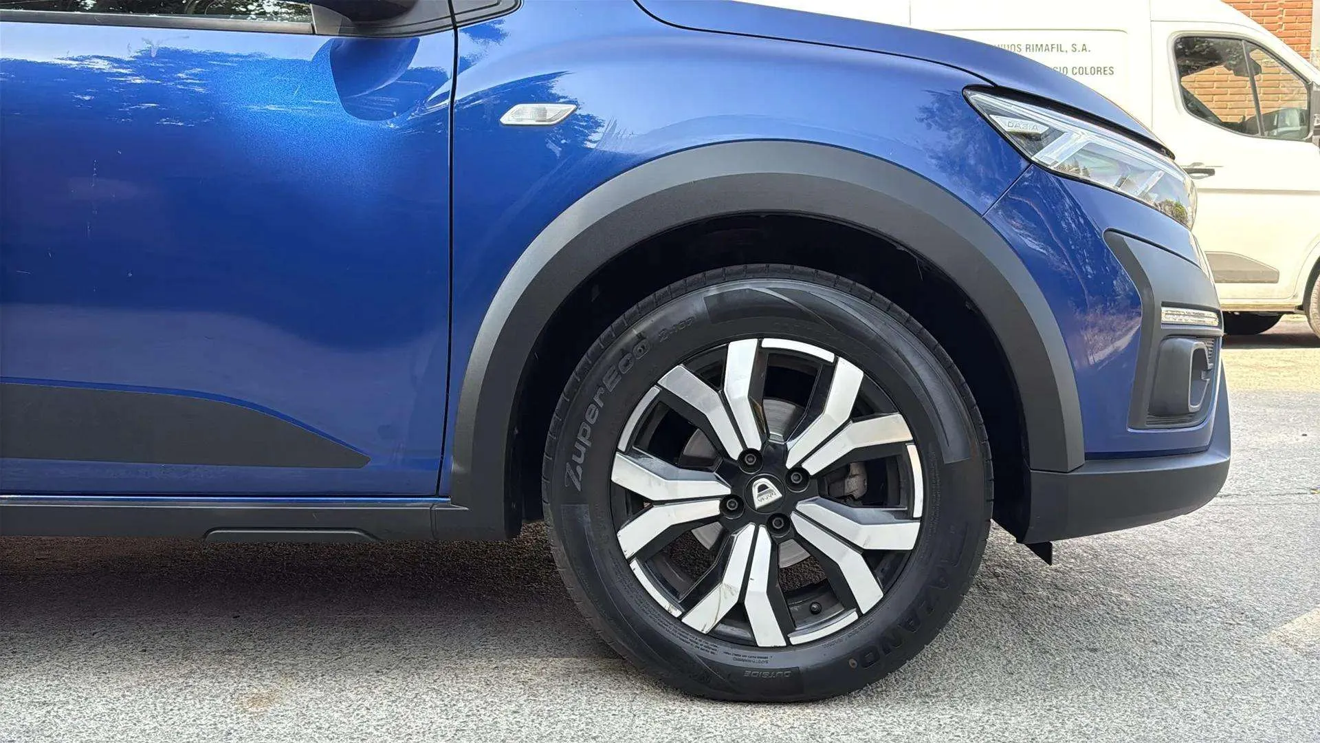 Dacia Sandero Stepway Comfort TCe - foto 2