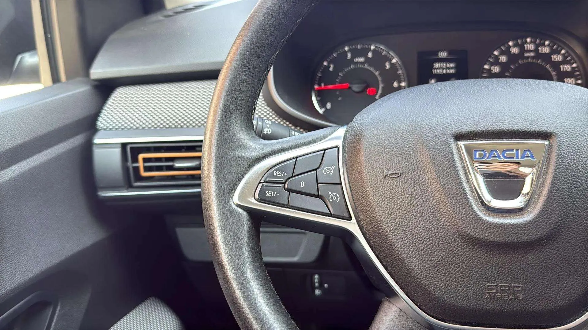 Dacia Sandero Stepway Comfort TCe - foto 17