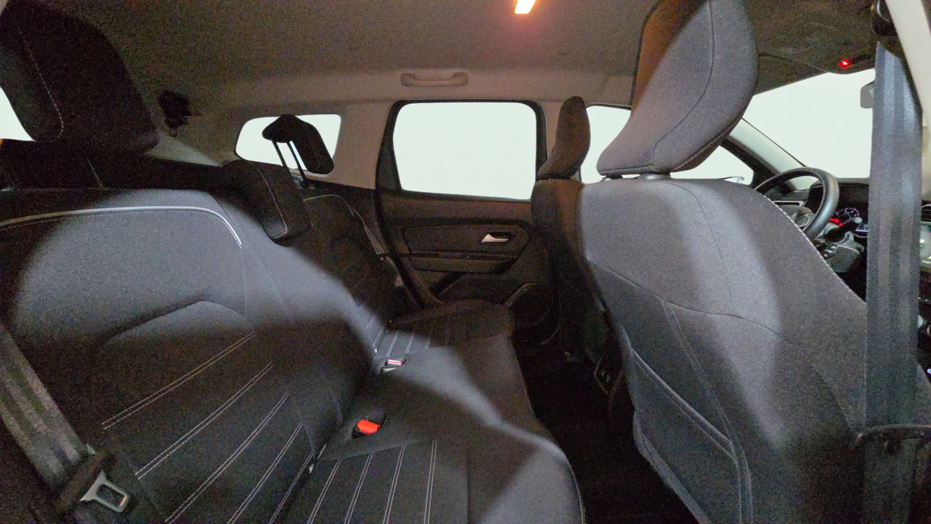Dacia Duster Extreme TCe 4x2 EDC - foto 20