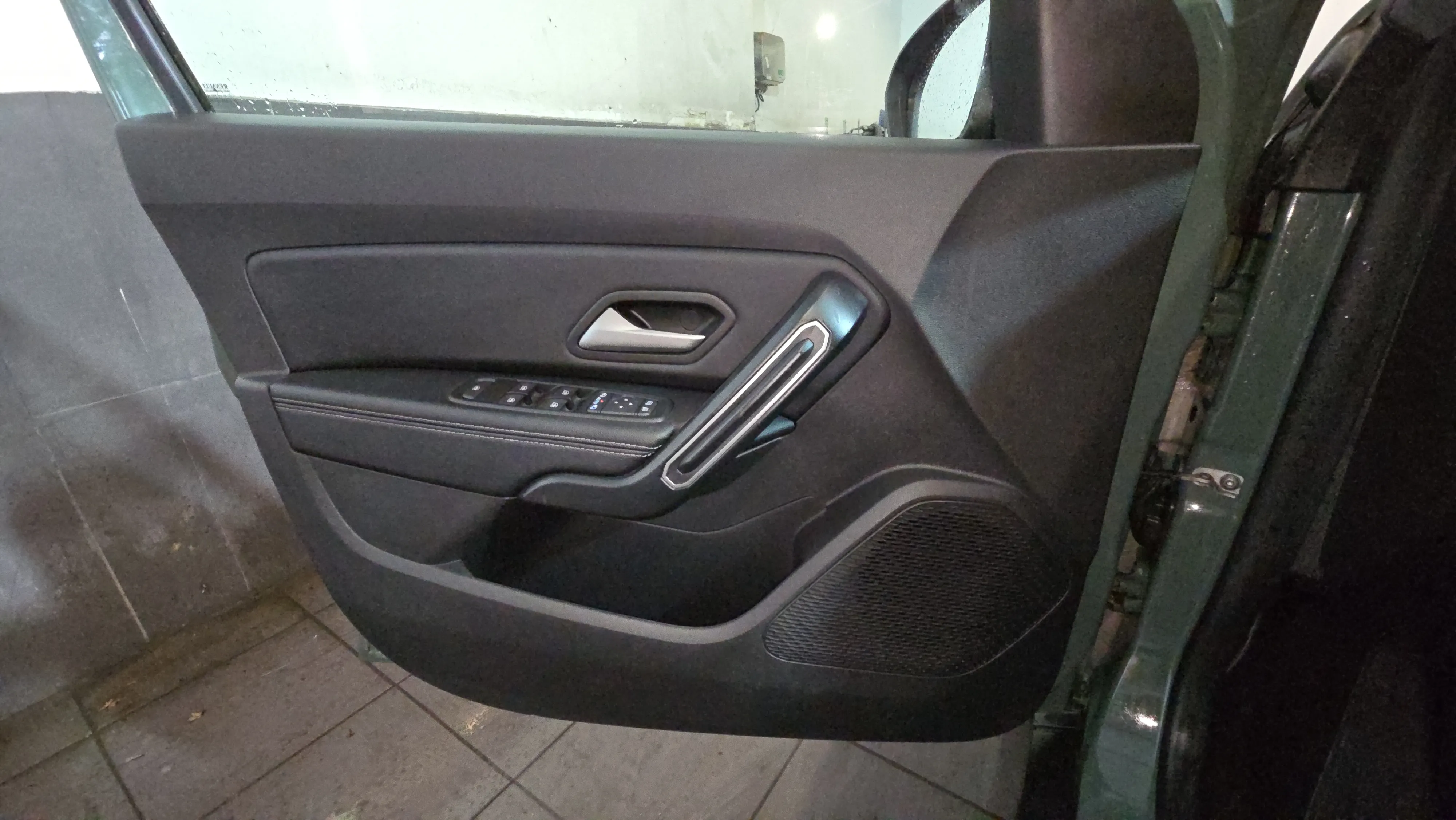 Dacia Duster Extreme TCe 4x2 EDC - foto 17