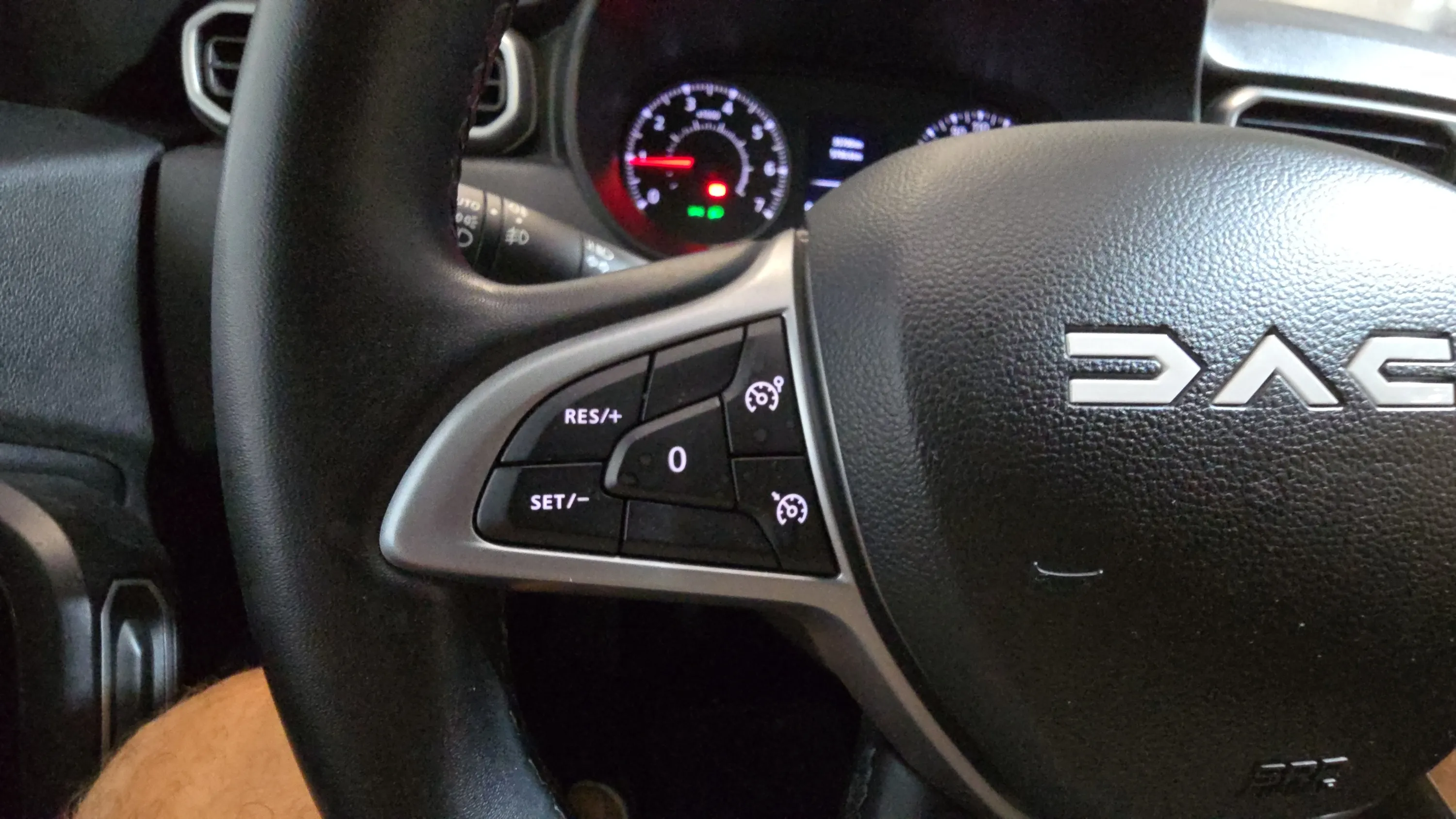 Dacia Duster Extreme TCe 4x2 EDC - foto 12