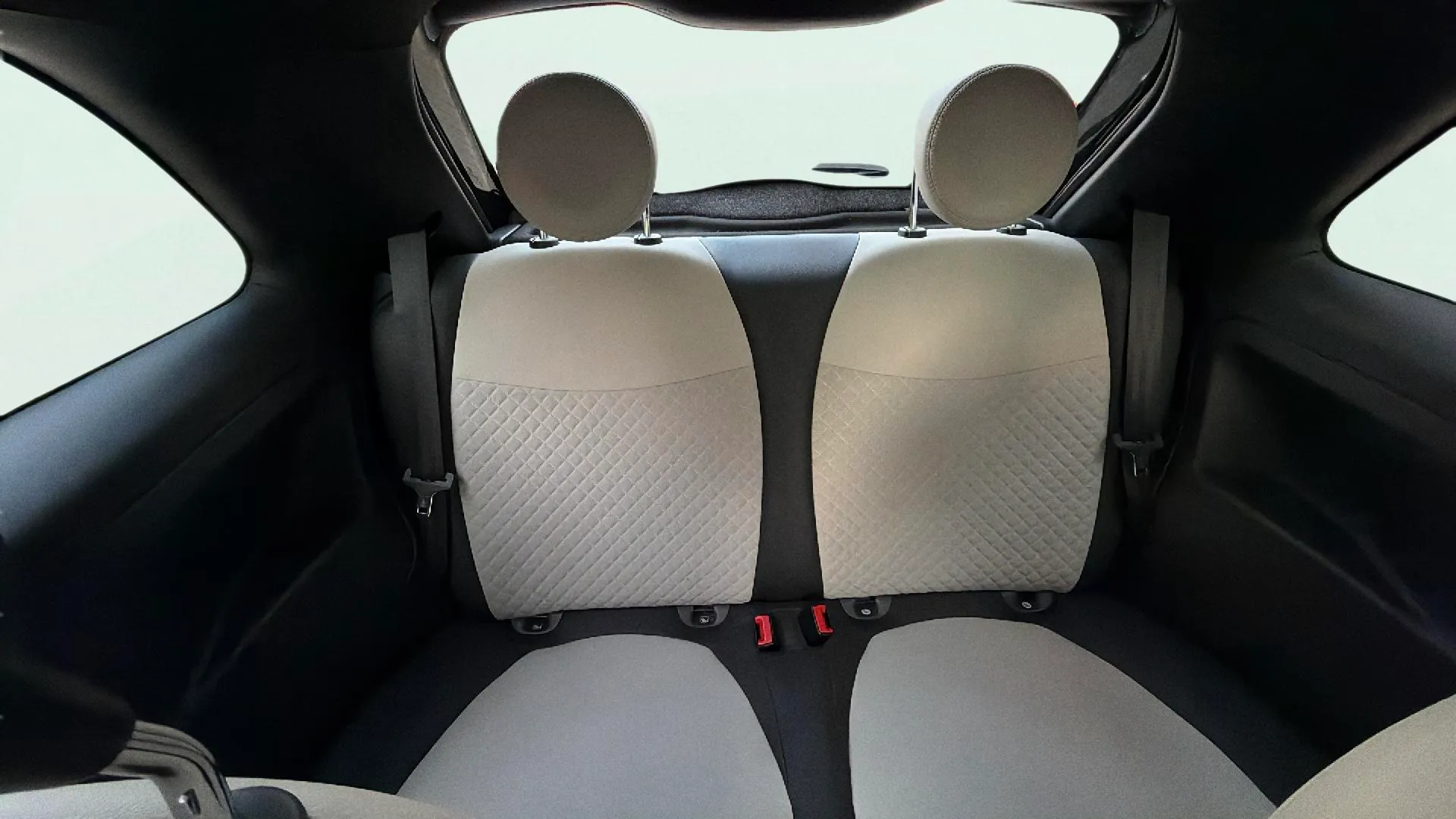 Fiat 500 Dolcevita 1.0 Hybrid - foto 14