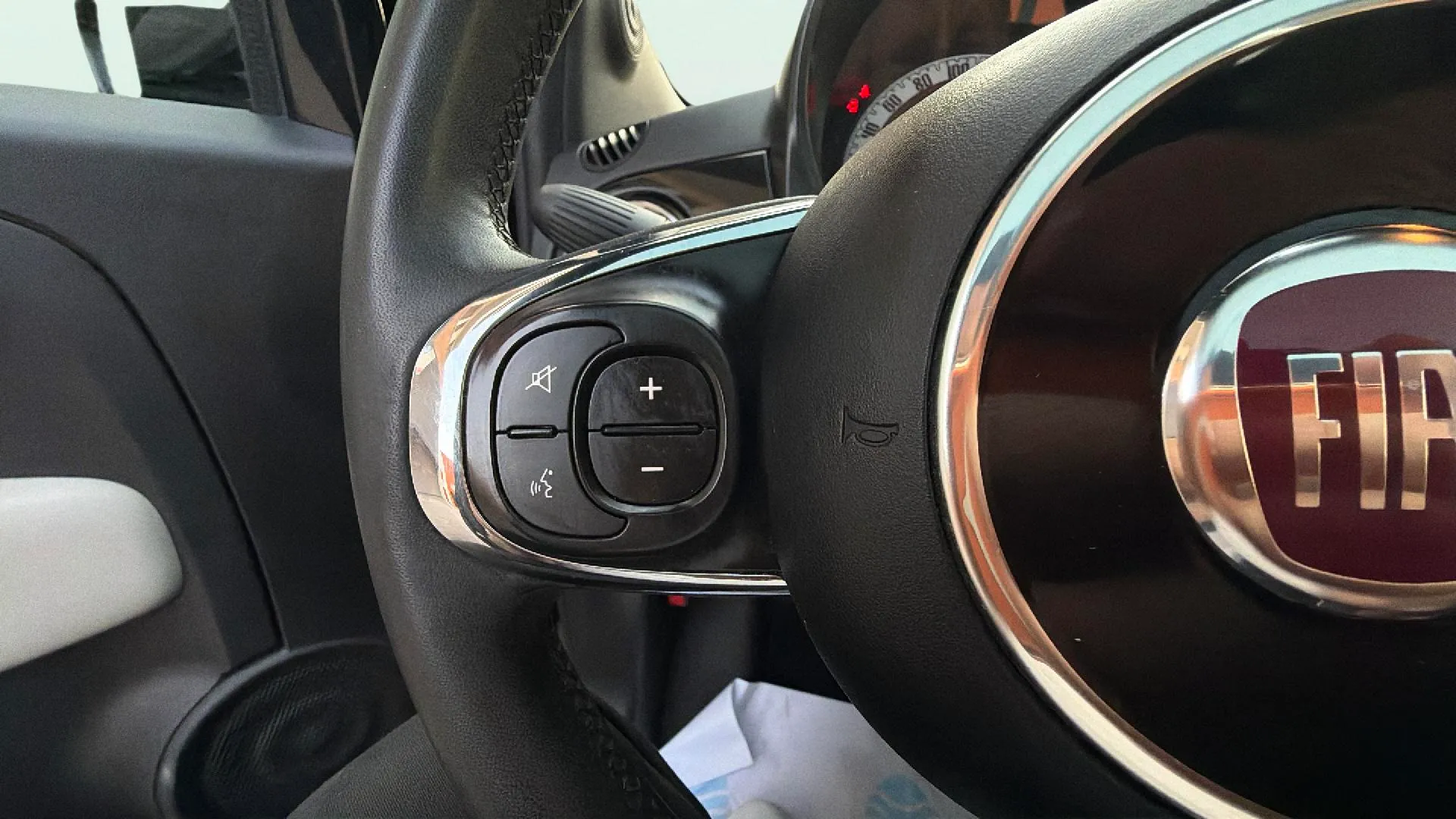 Fiat 500 Dolcevita 1.0 Hybrid - foto 16