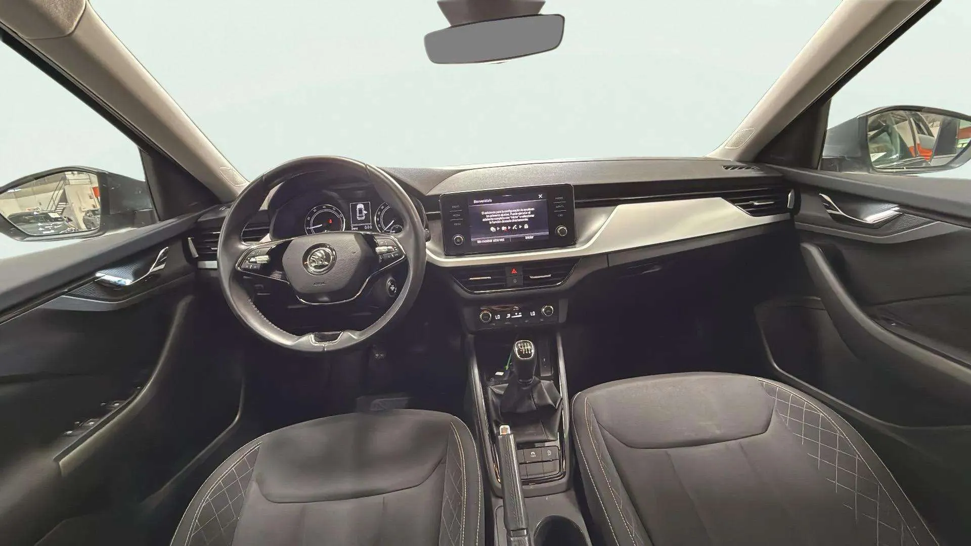 Škoda Kamiq 1.0 TSI Ambition - foto 10