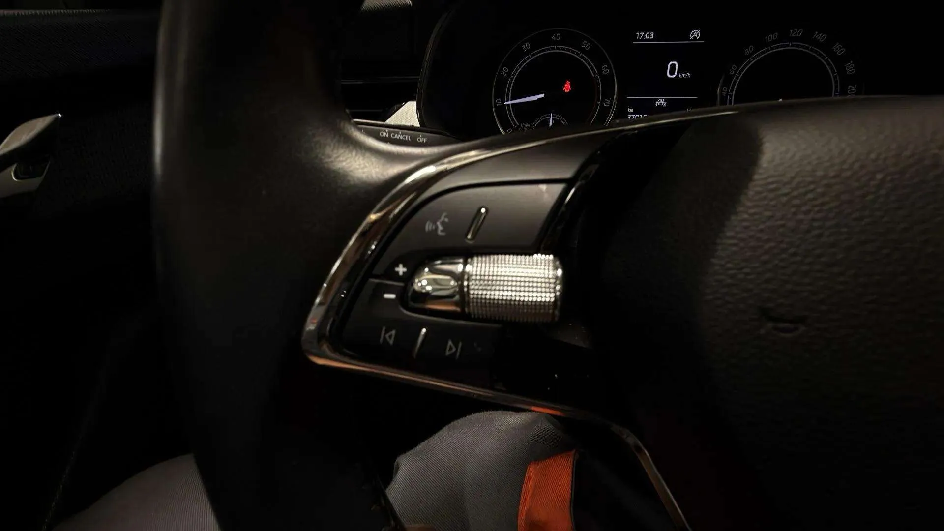 Škoda Kamiq 1.0 TSI Ambition - foto 13