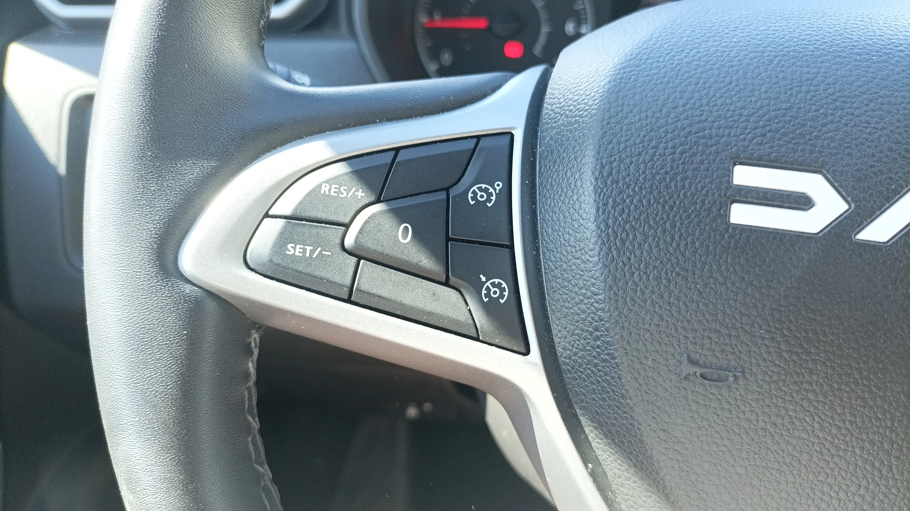 Dacia Duster Journey Go TCe 4x2 - foto 11