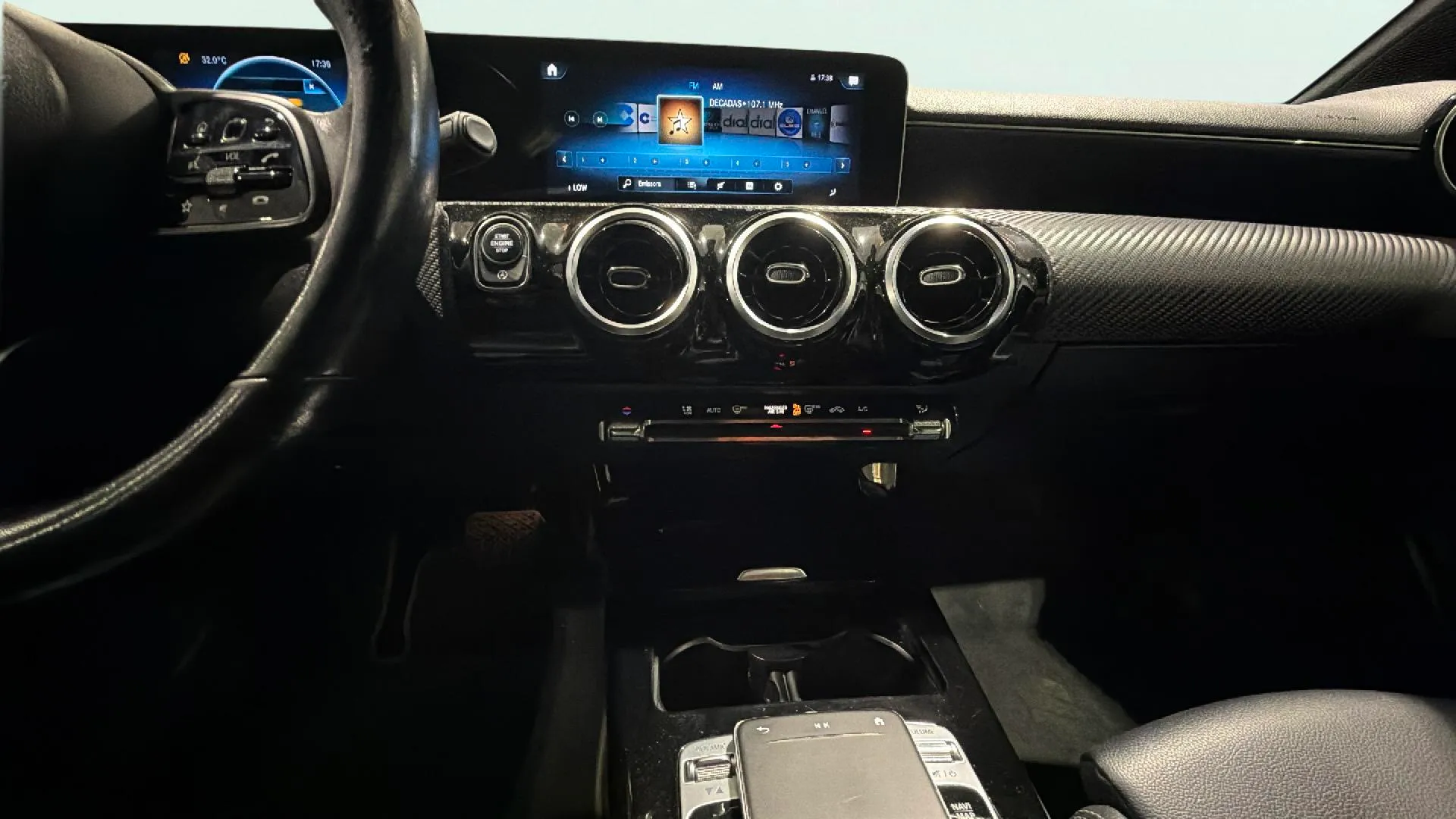 Mercedes-Benz Clase A A 180 d - foto 12