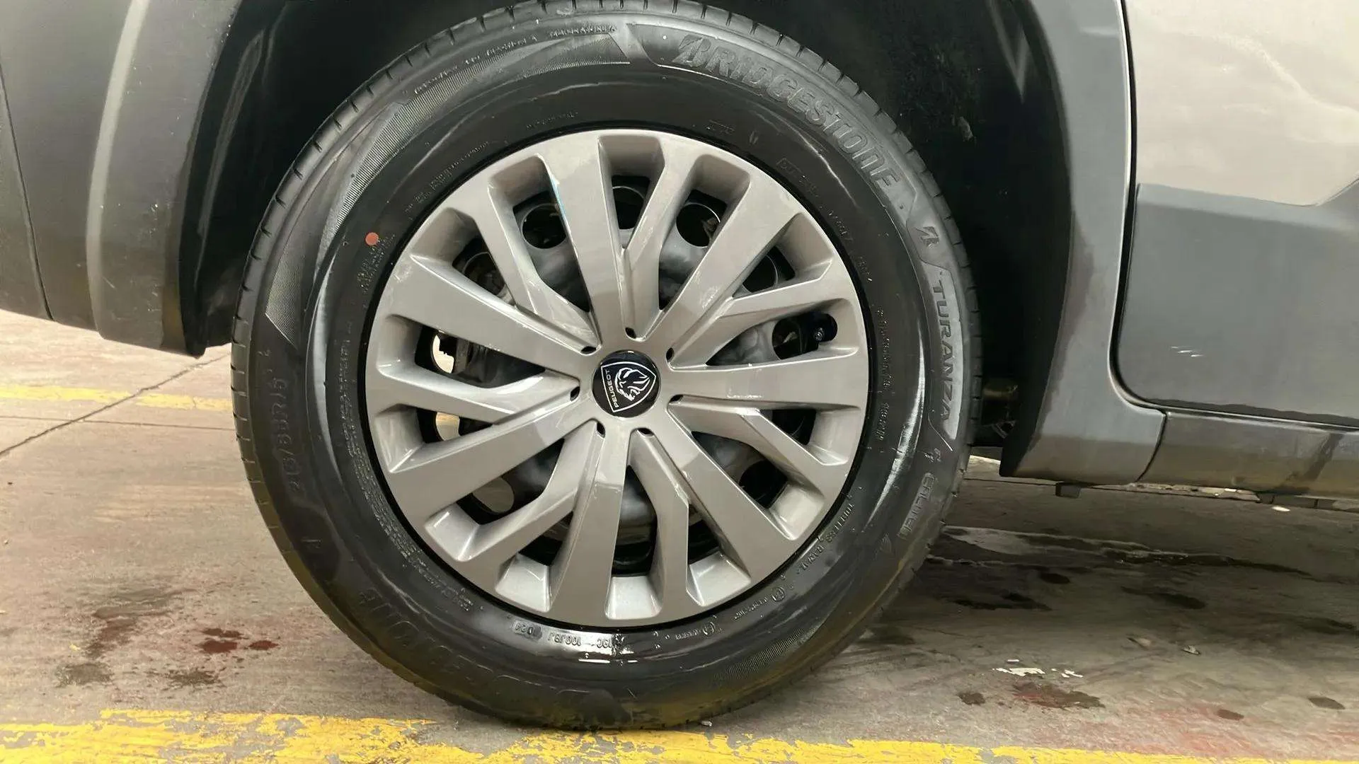 Peugeot Rifter Allure BlueHDi 100 - foto 19