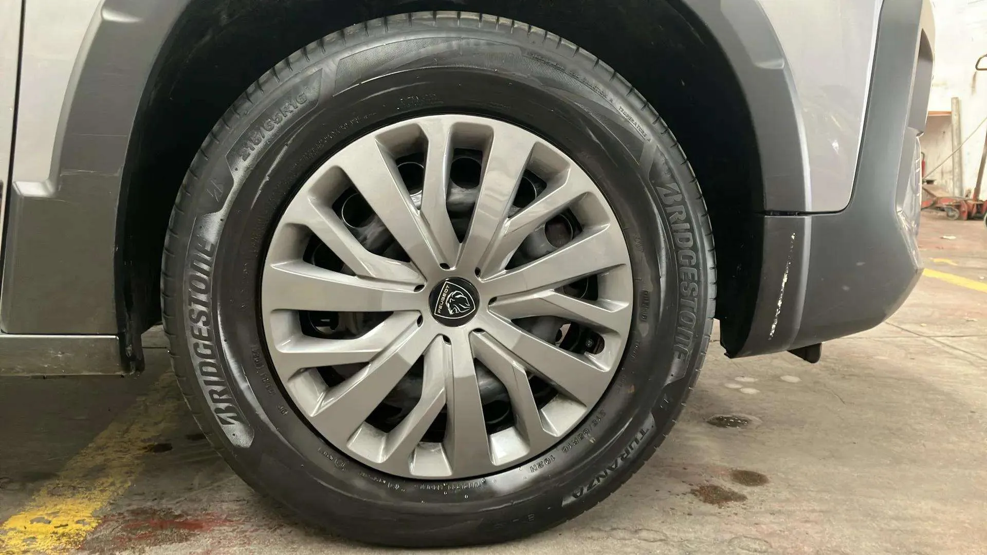 Peugeot Rifter Allure BlueHDi 100 - foto 18