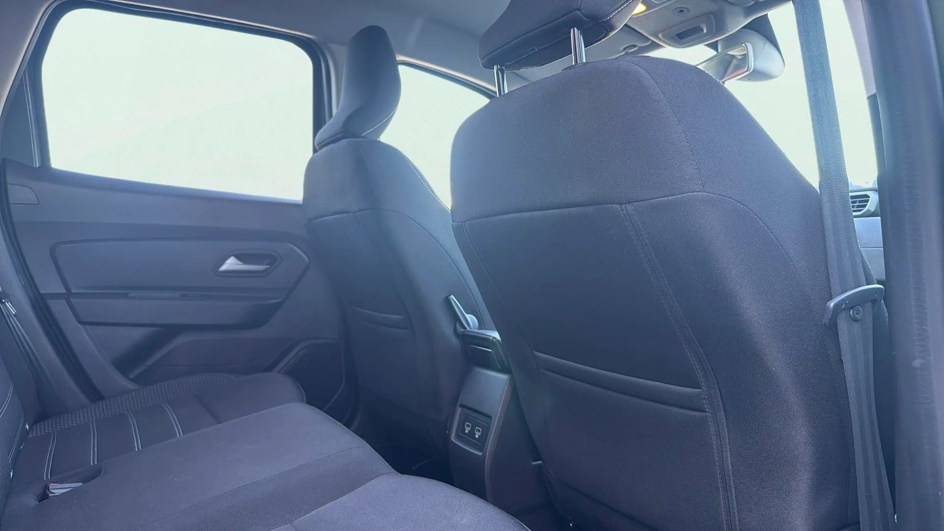 Dacia Duster Extreme TCe 4x2 EDC - foto 16