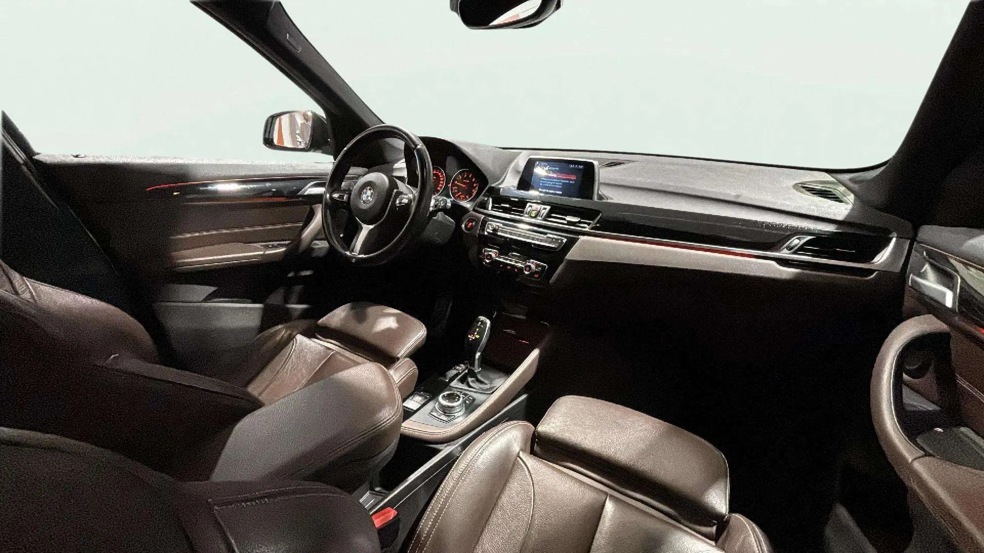 BMW X1 sDrive18i - foto 15