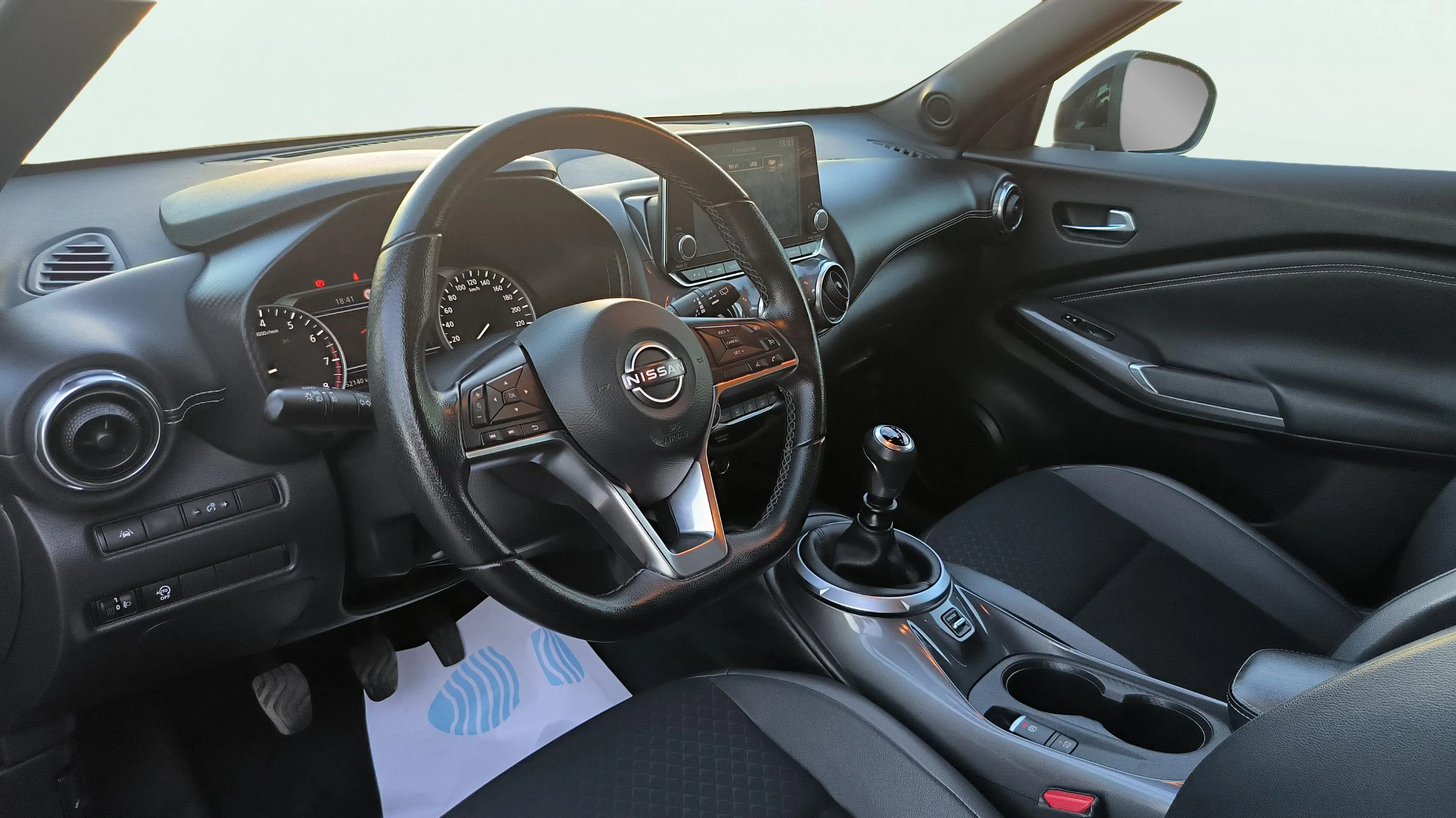 Nissan Juke DIG-T N-Connecta - foto 11