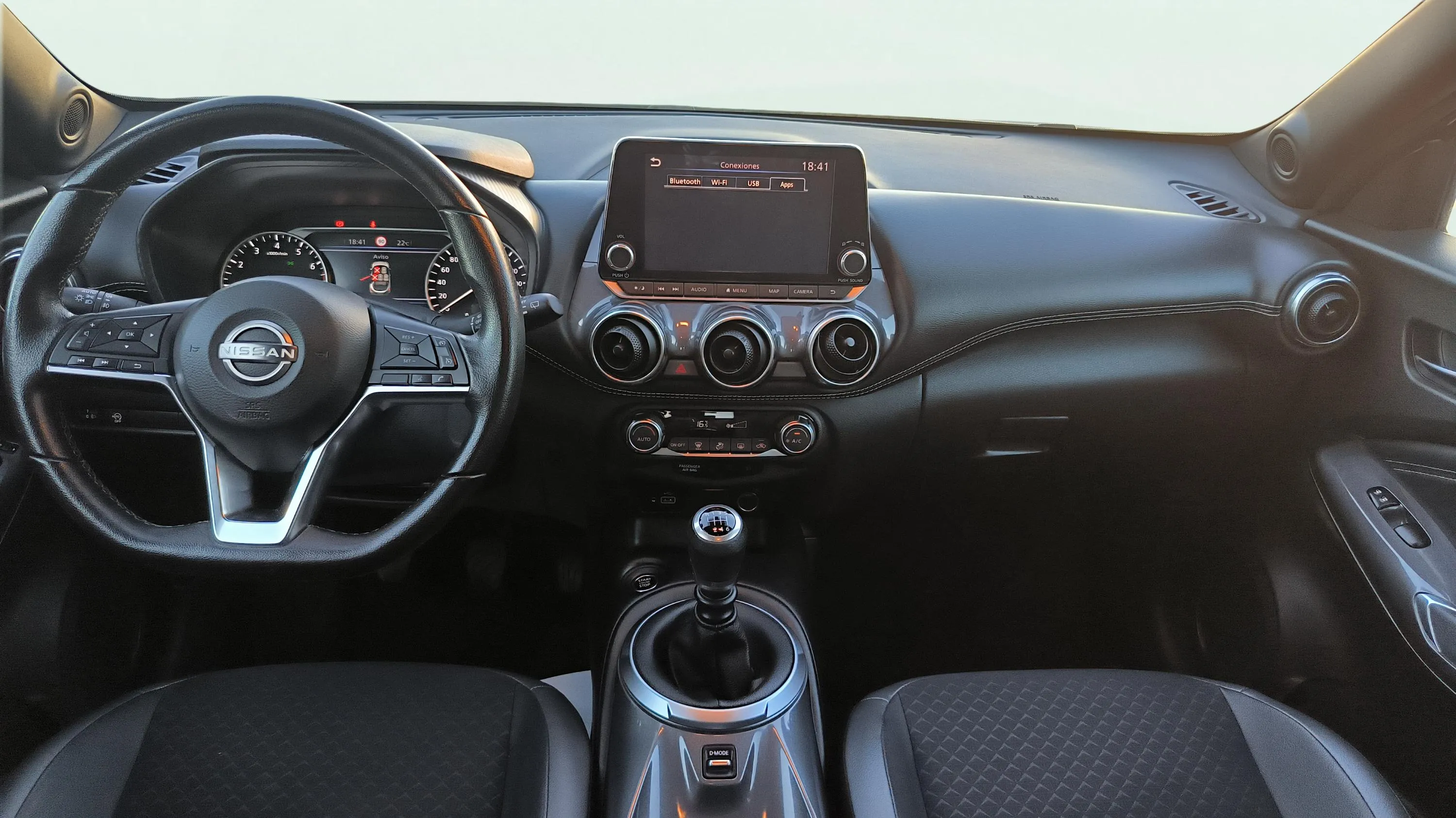 Nissan Juke DIG-T N-Connecta - foto 12