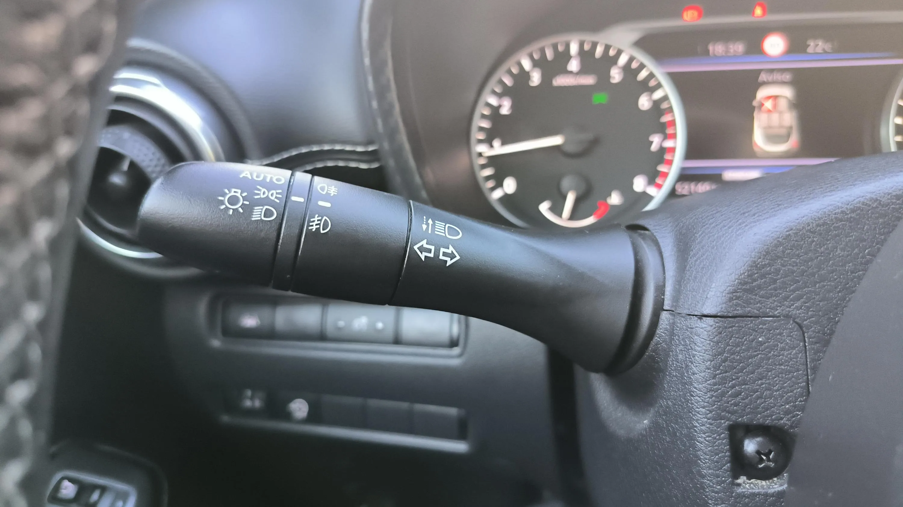 Nissan Juke DIG-T N-Connecta - foto 16