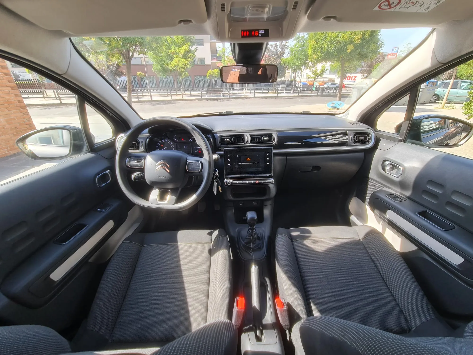 Citroën C3 BlueHDi Plus - foto 14