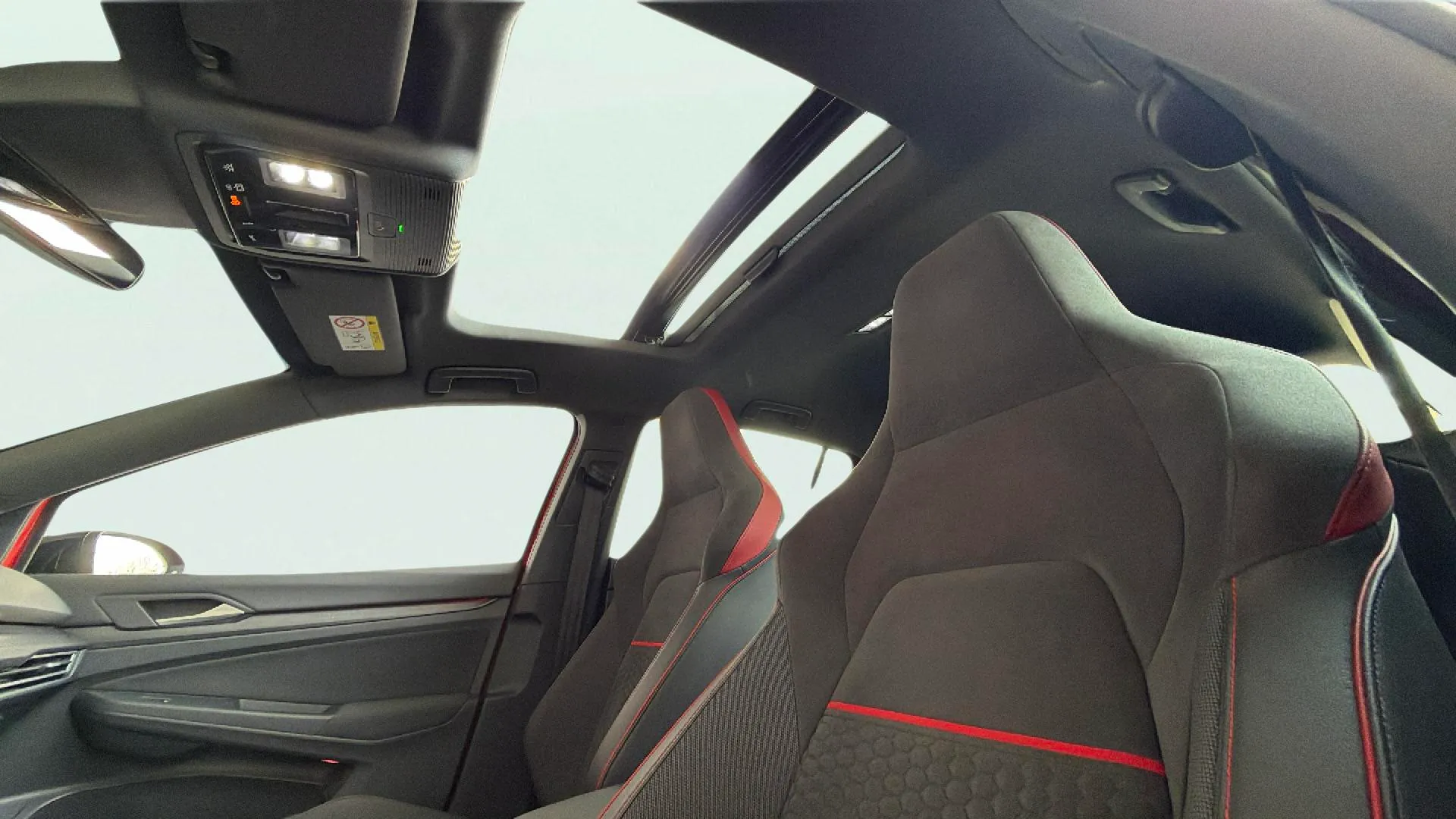 Volkswagen Golf GTI Clubsport 2.0 TSI DSG - foto 13