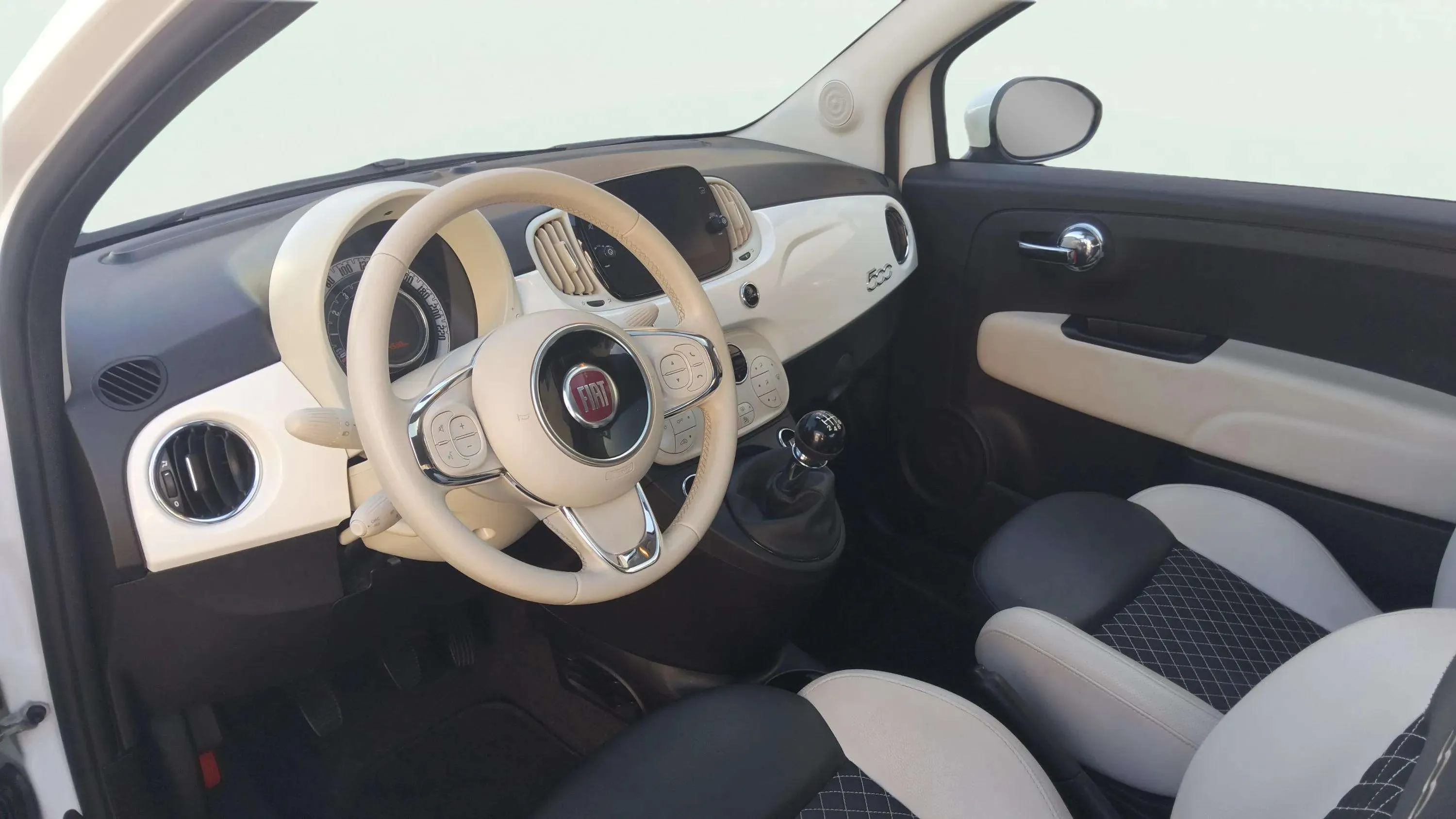 Fiat 500 Dolcevita 1.0 Hybrid - foto 14