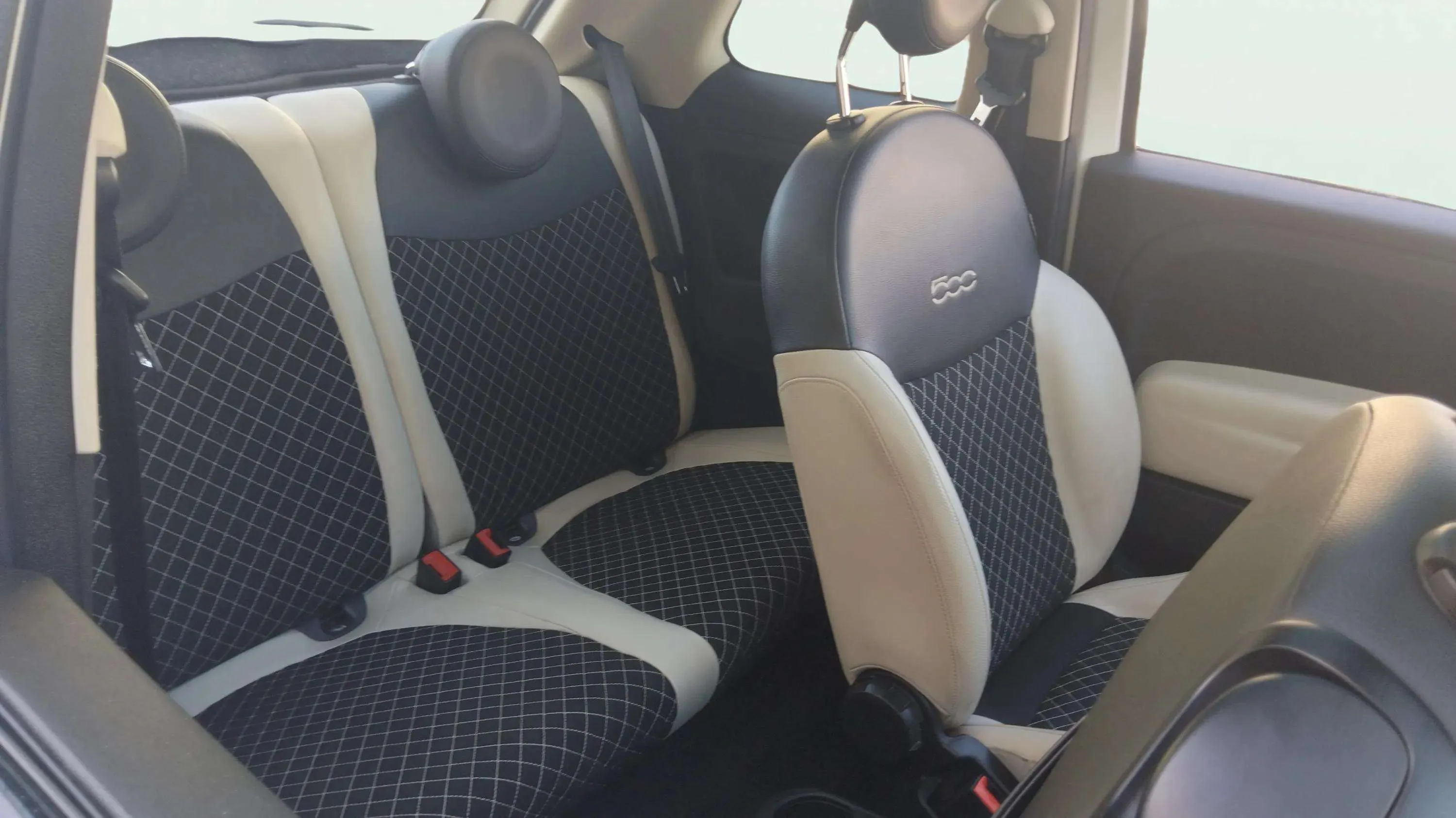 Fiat 500 Dolcevita 1.0 Hybrid - foto 17