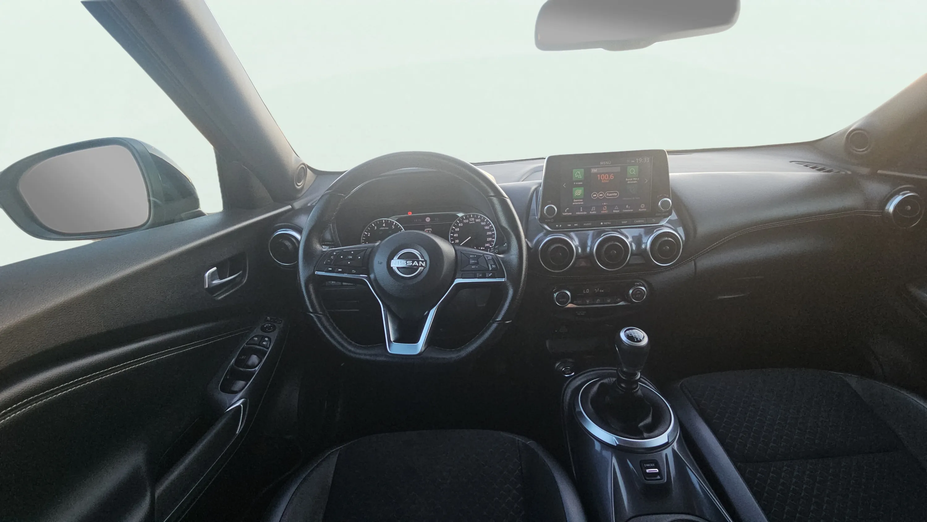 Nissan Juke DIG-T N-Connecta - foto 9