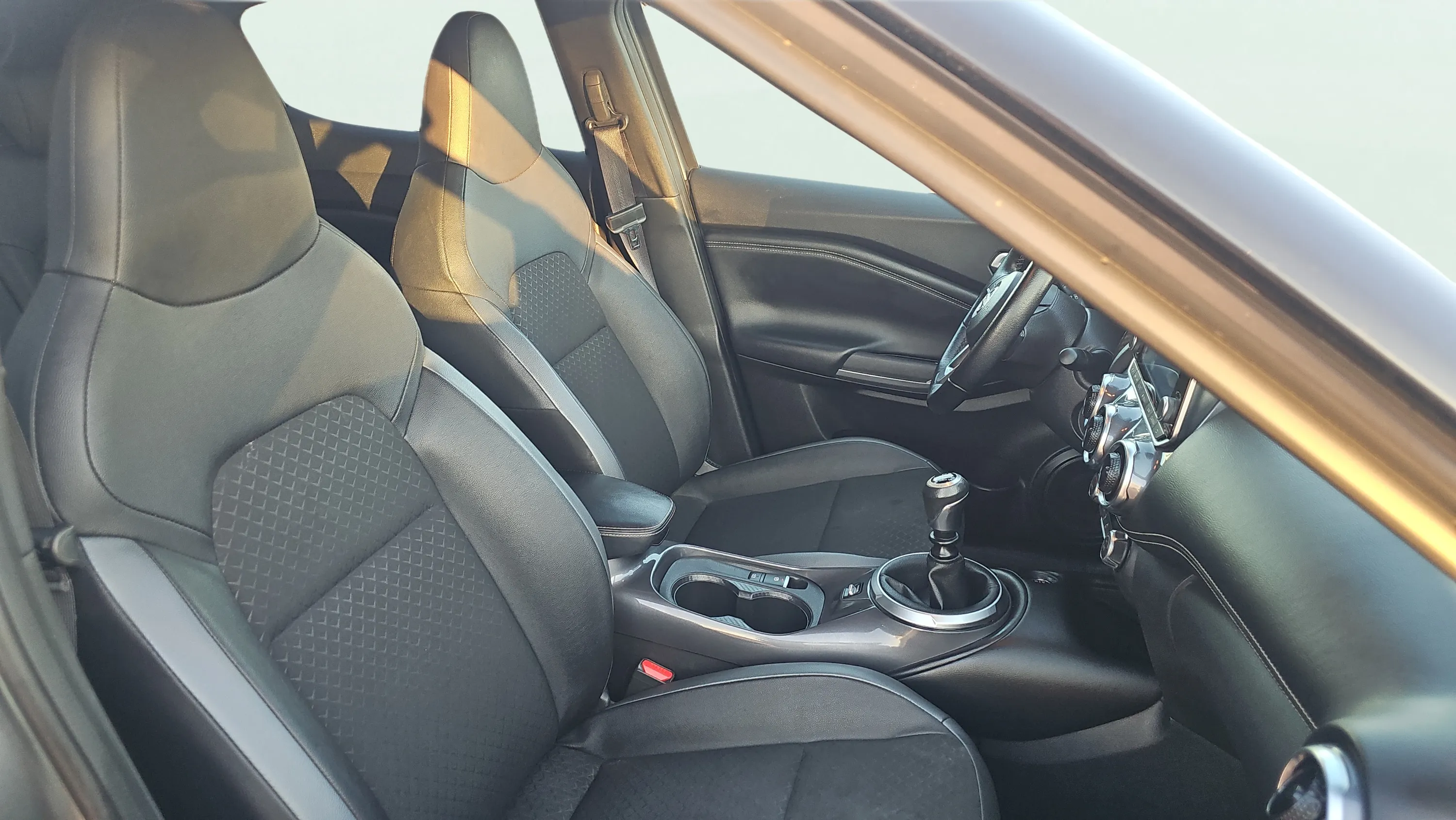 Nissan Juke DIG-T N-Connecta - foto 11