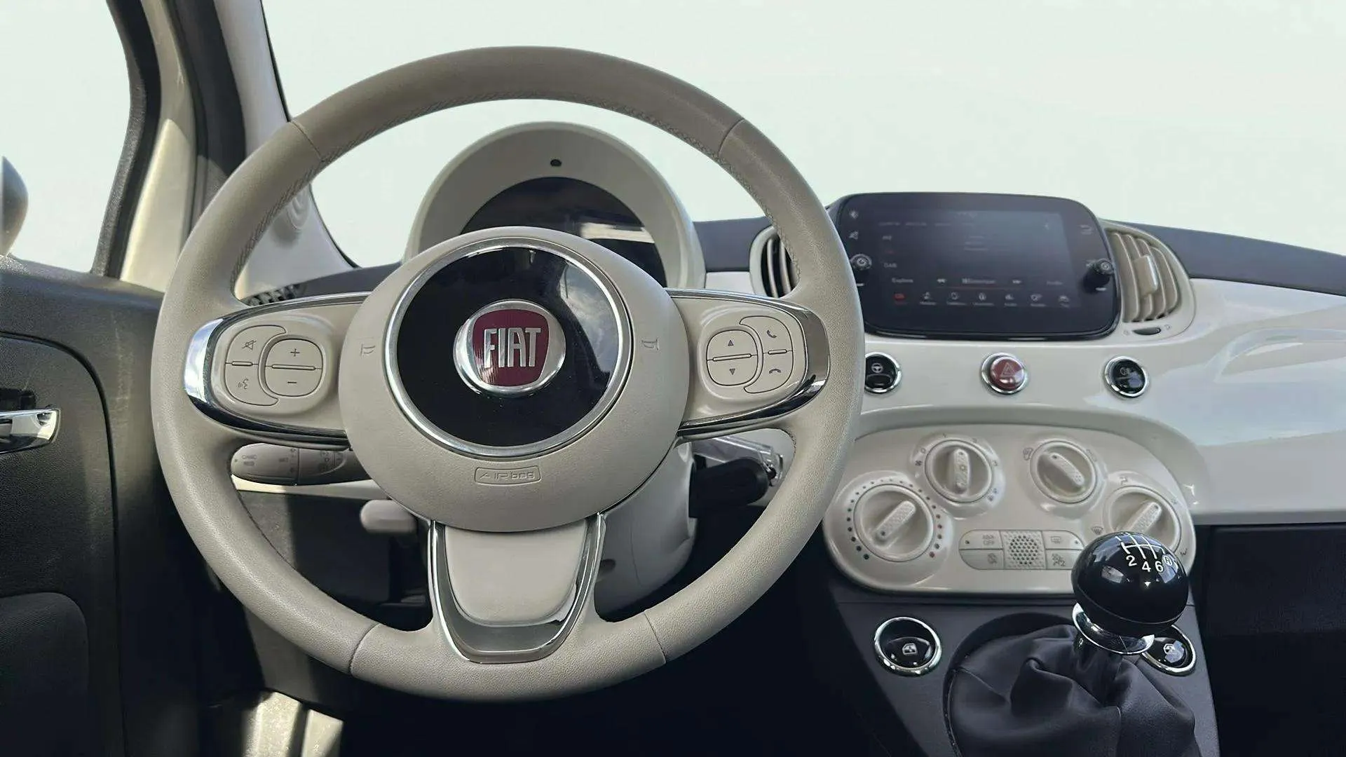 Fiat 500 Dolcevita 1.0 Hybrid - foto 11