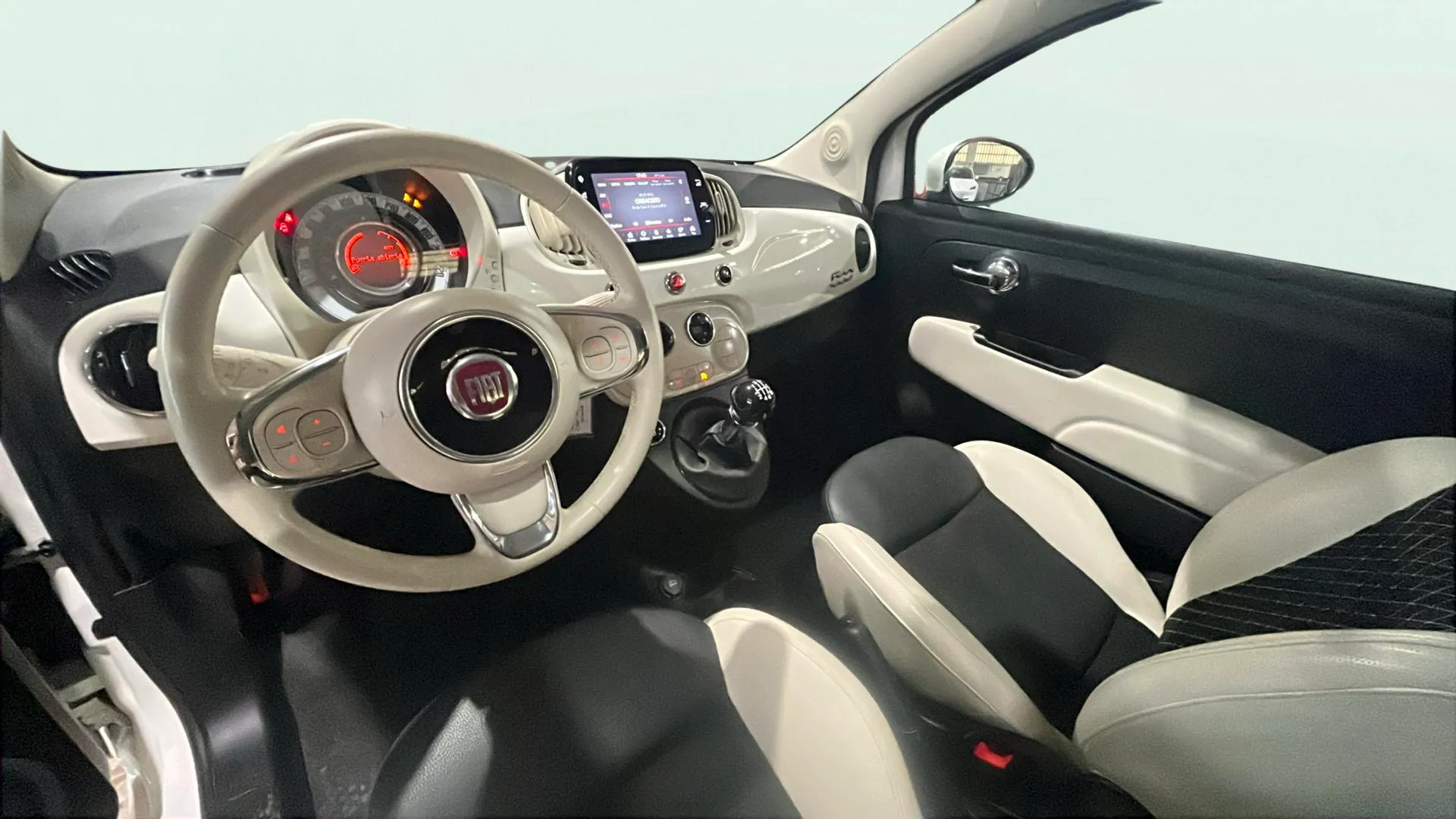 Fiat 500 Dolcevita 1.0 Hybrid - foto 12