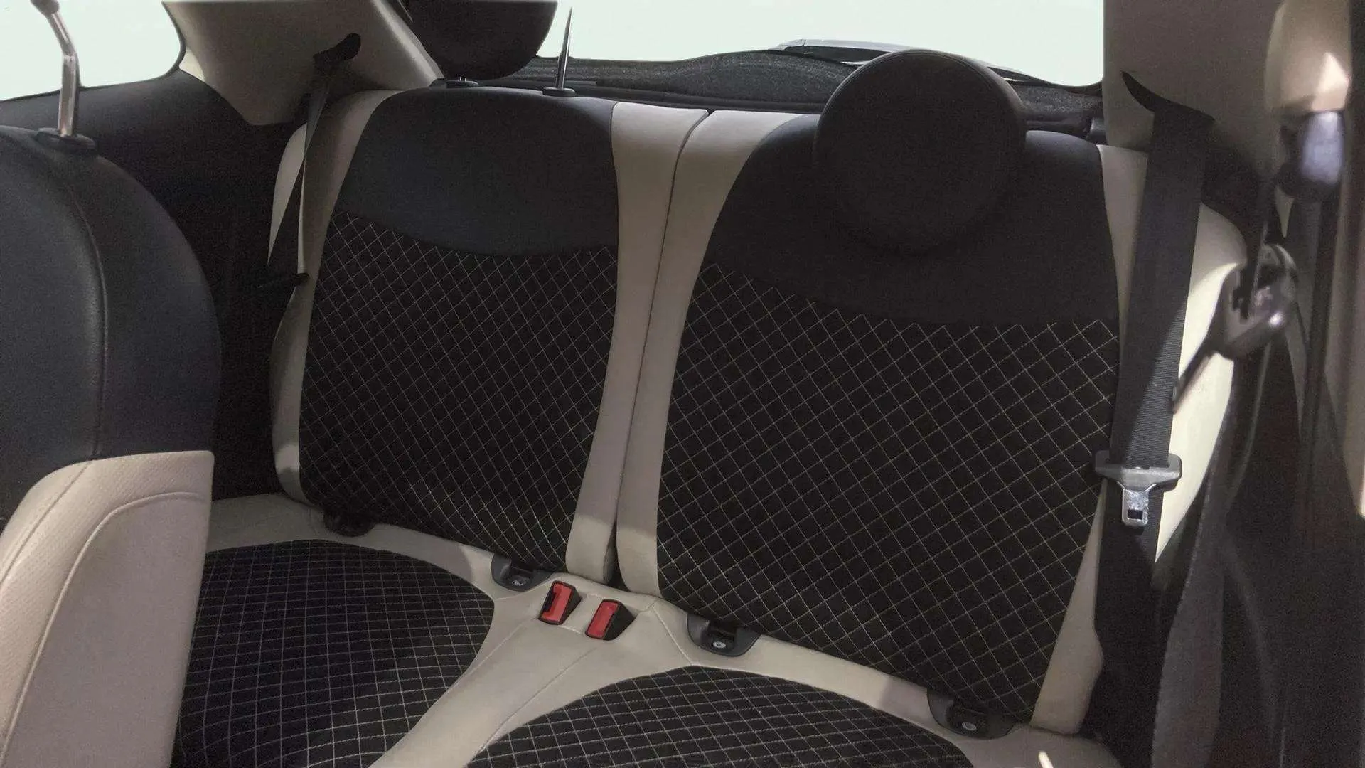 Fiat 500 Dolcevita 1.0 Hybrid - foto 22