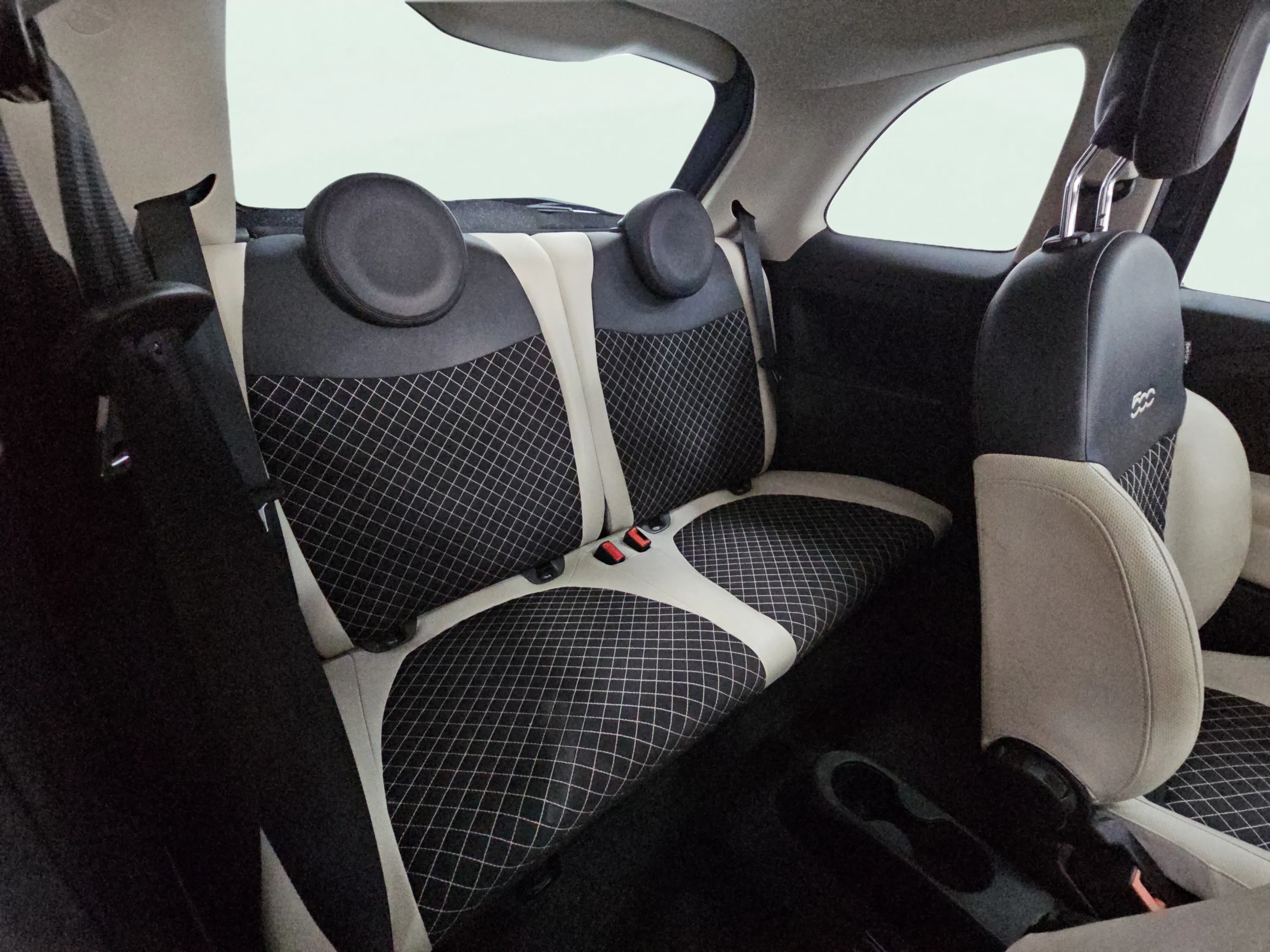 Fiat 500 Dolcevita 1.0 Hybrid - foto 10
