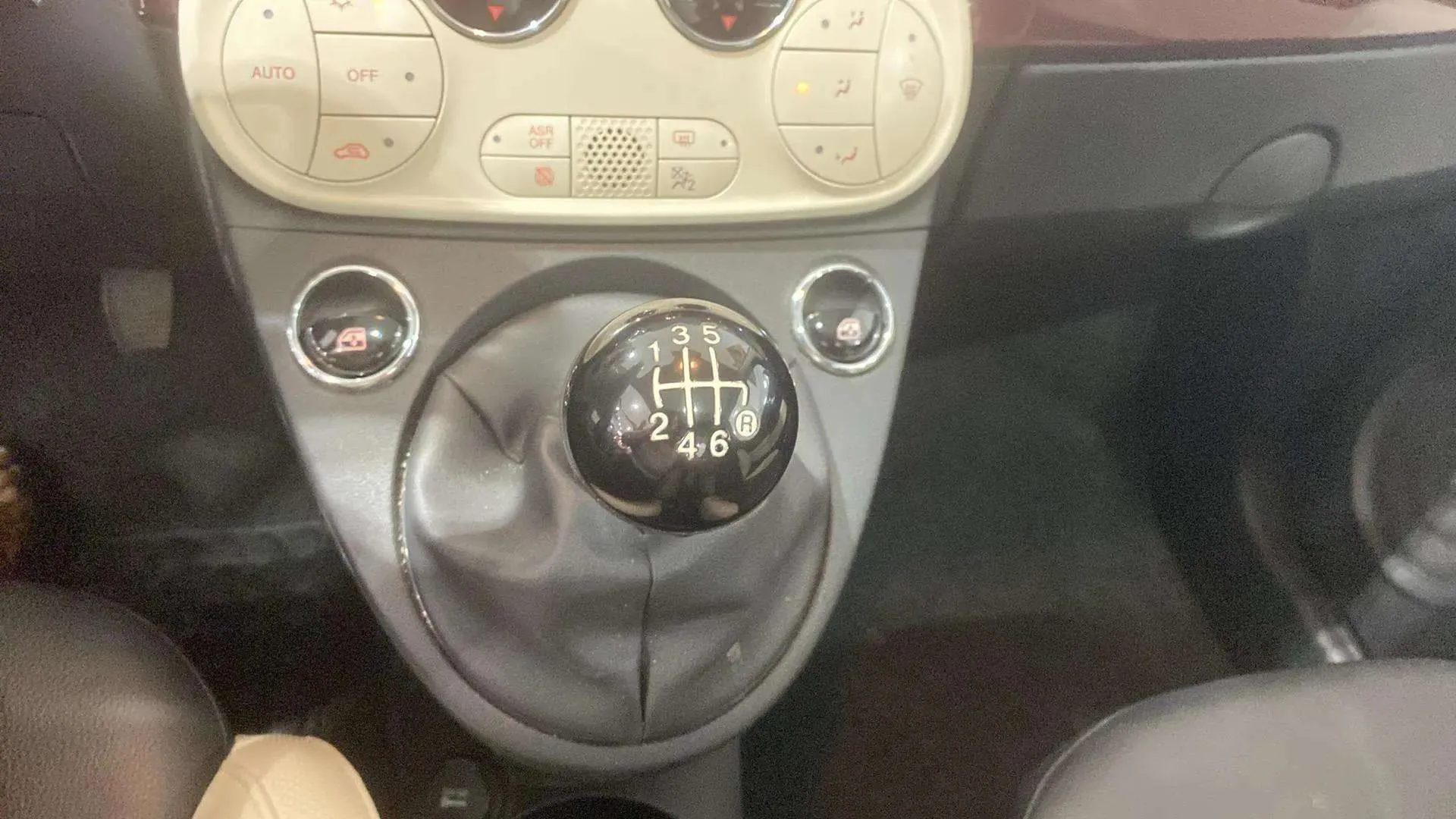 Fiat 500 Dolcevita 1.0 Hybrid - foto 19
