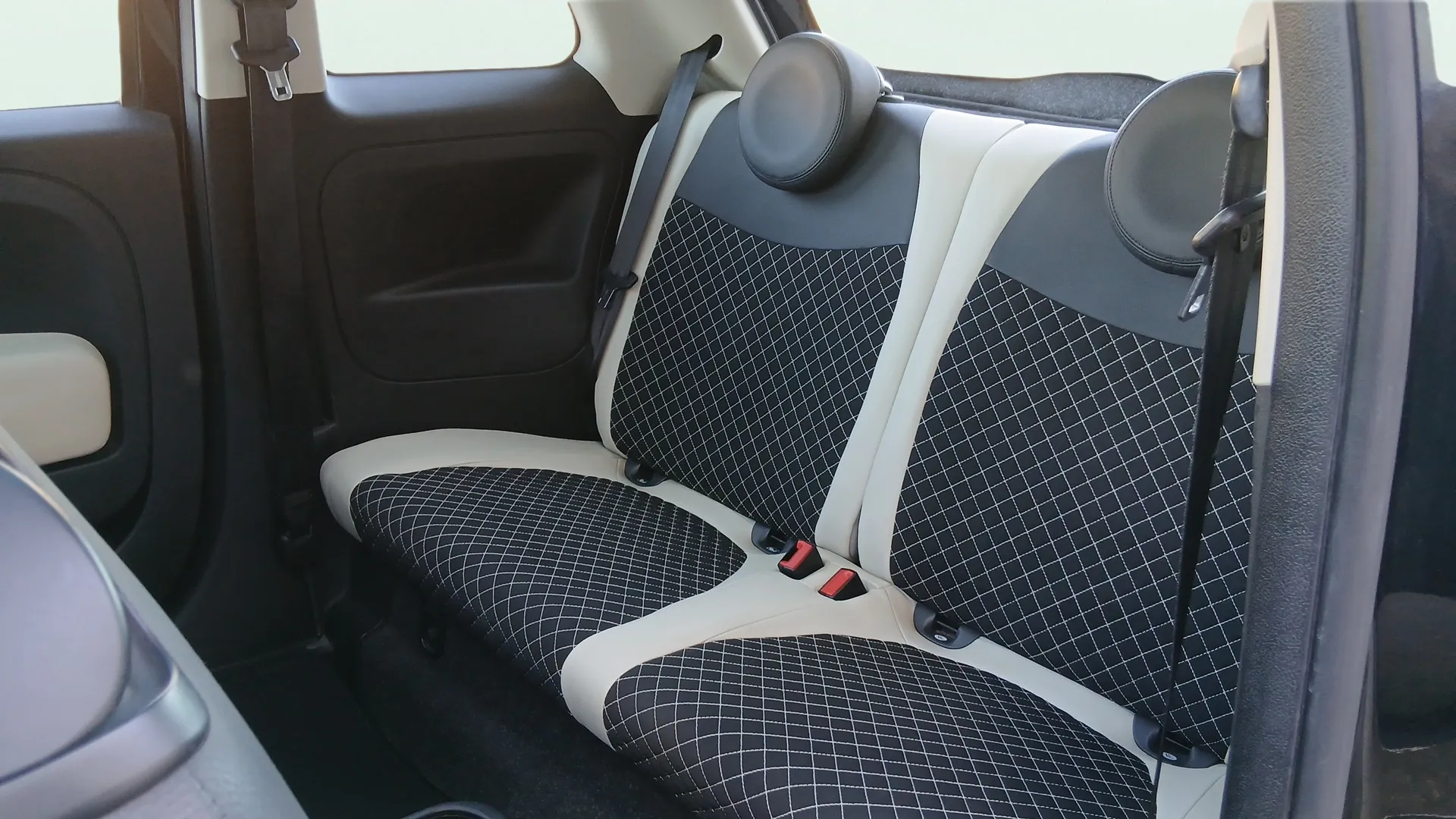 Fiat 500 Dolcevita 1.0 Hybrid - foto 19