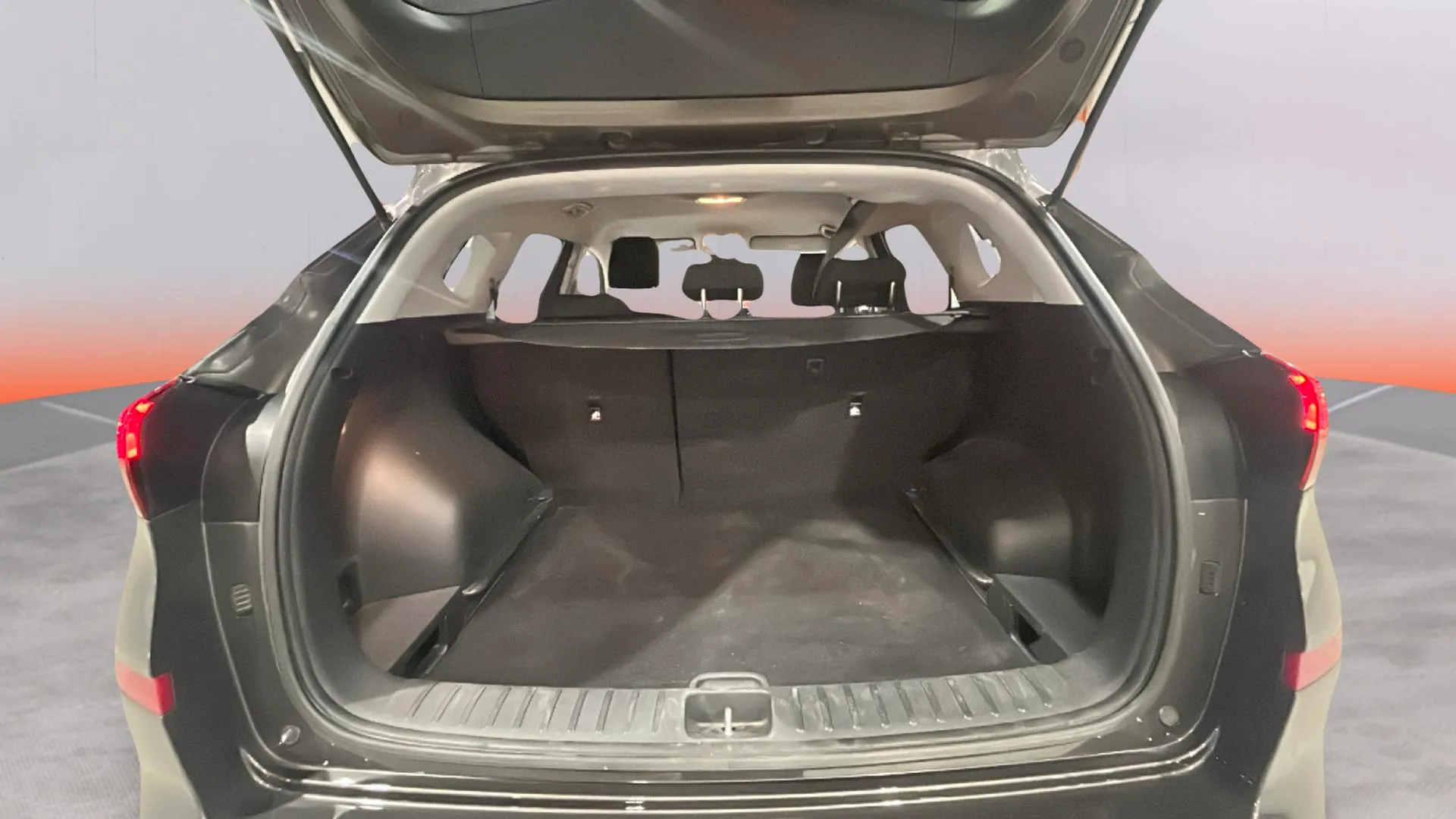 Hyundai Tucson 1.6 GDI N-Line Lite 4x2 - foto 12