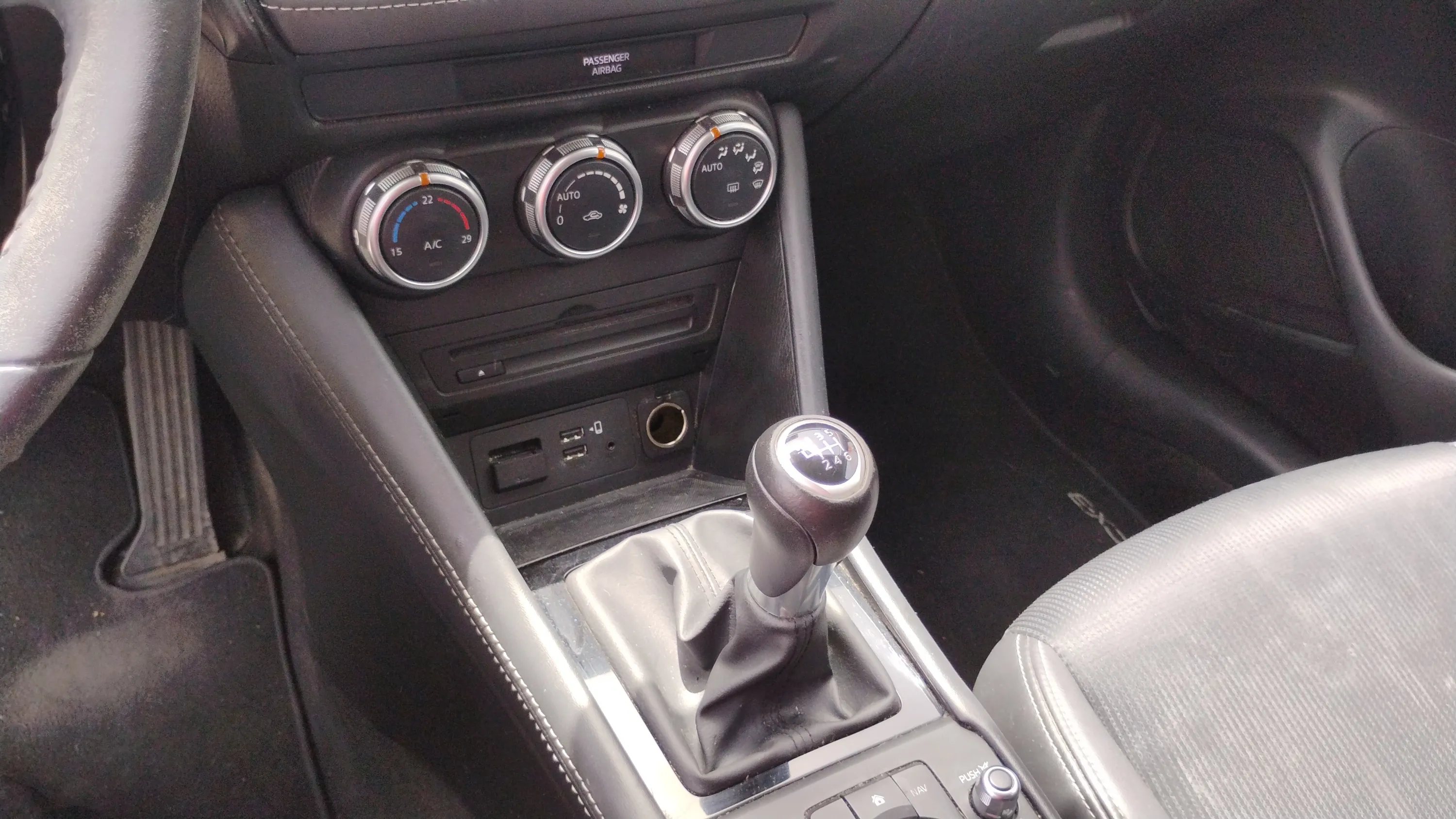Mazda CX-3 2.0 G 2WD Evolution - foto 10