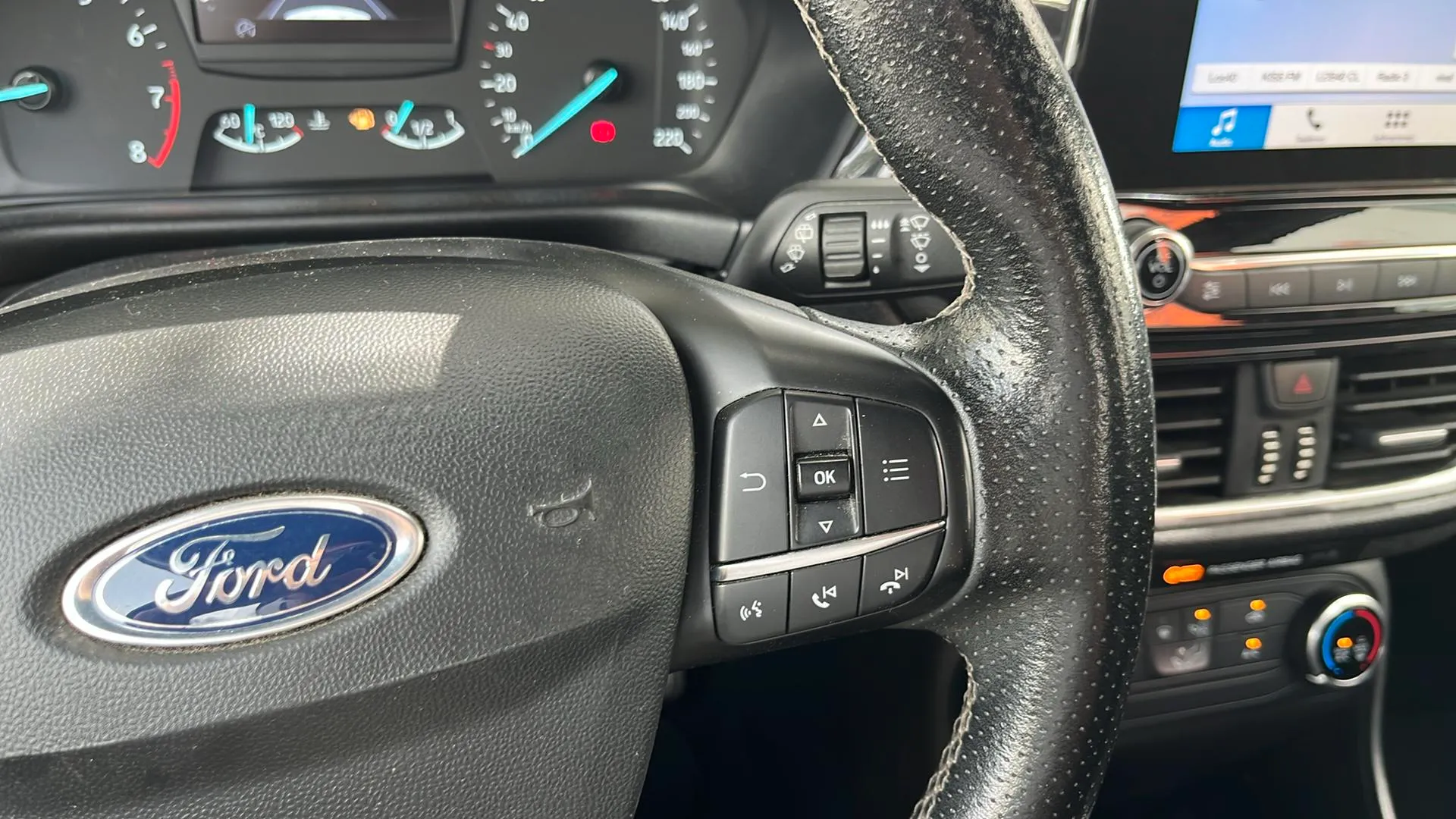 Ford Fiesta 1.0 EcoBoost ST-Line - foto 14