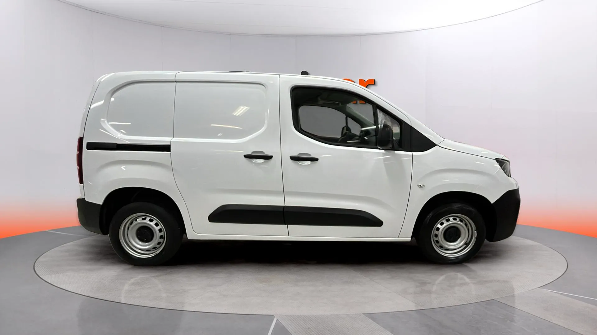 Peugeot Partner Pro Standard 600kg BlueHDi - foto 8