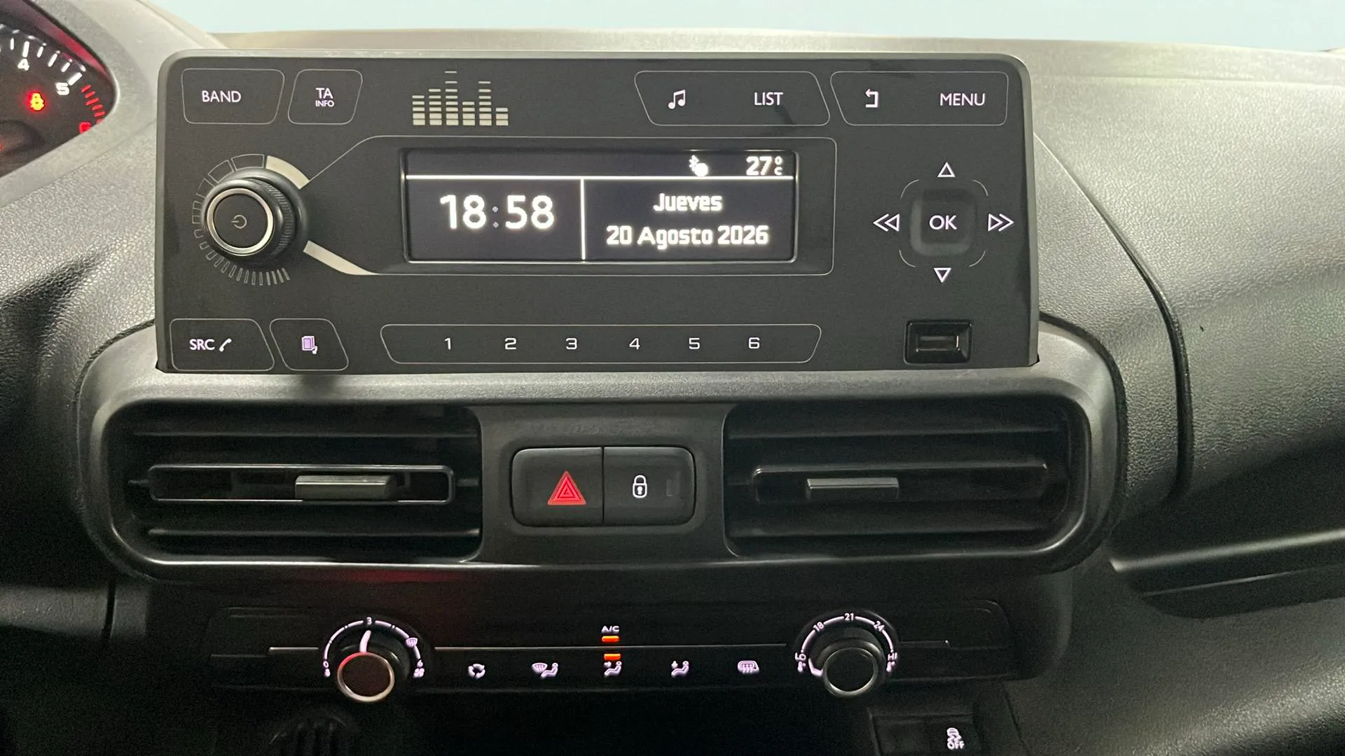 Peugeot Partner Pro Standard 600kg BlueHDi - foto 17