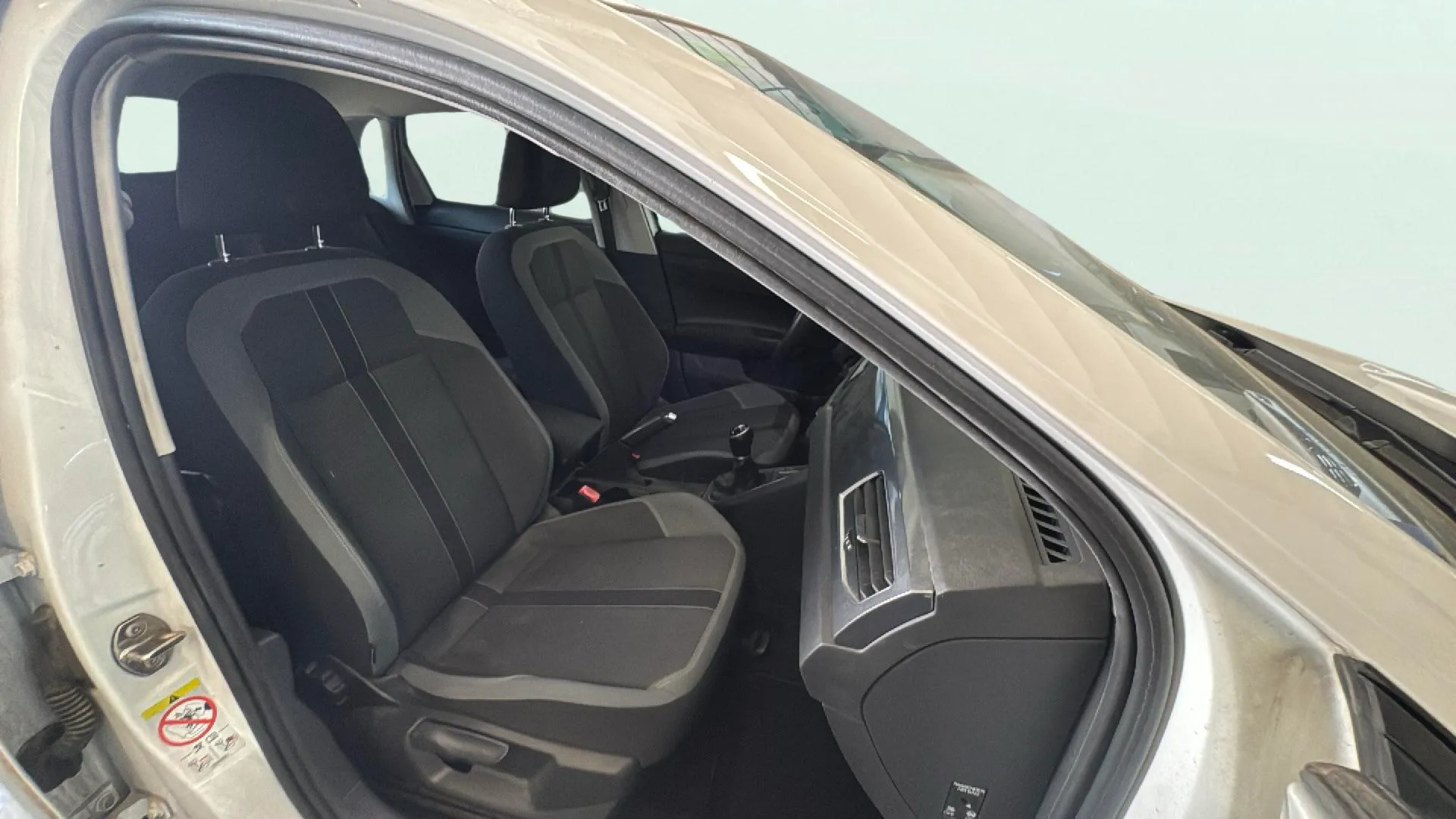 Volkswagen Polo Sport 1.0 TSI - foto 11