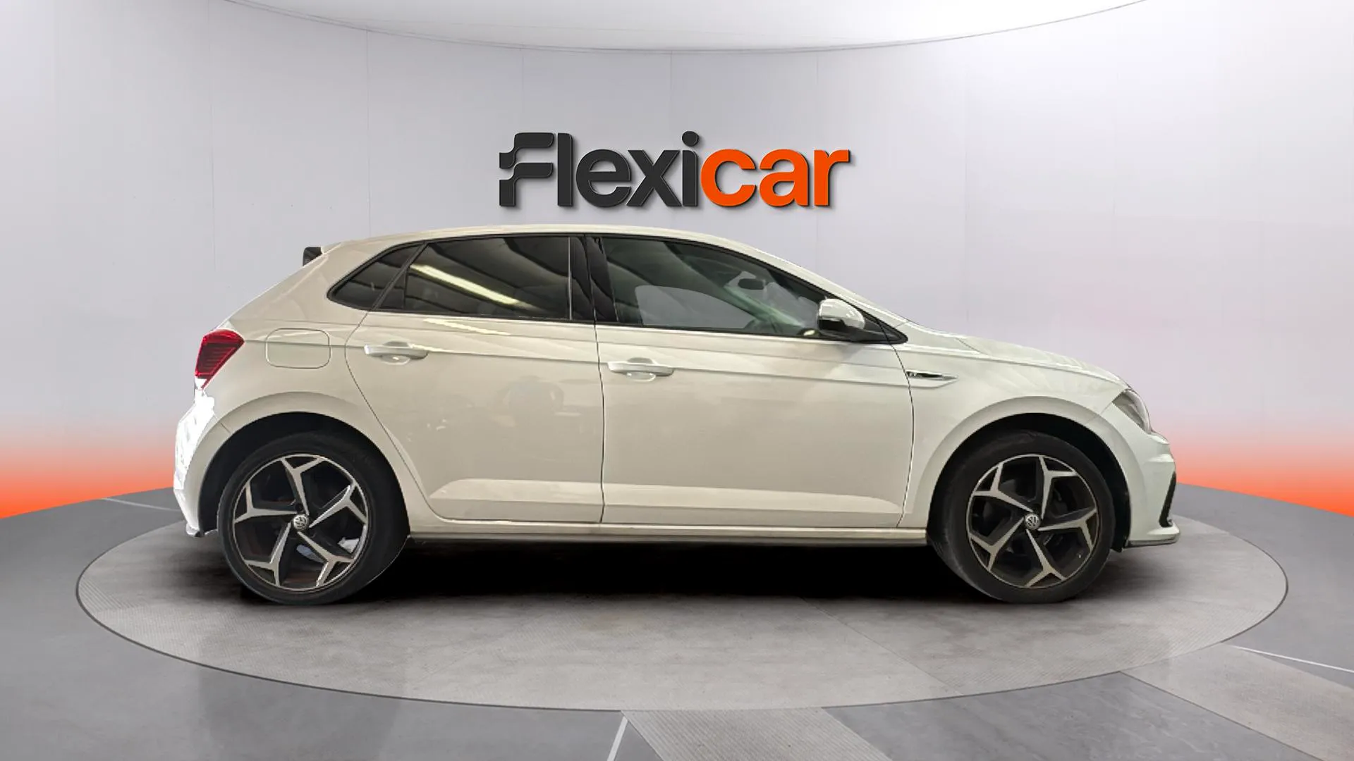 Volkswagen Polo Sport 1.0 TSI - foto 3