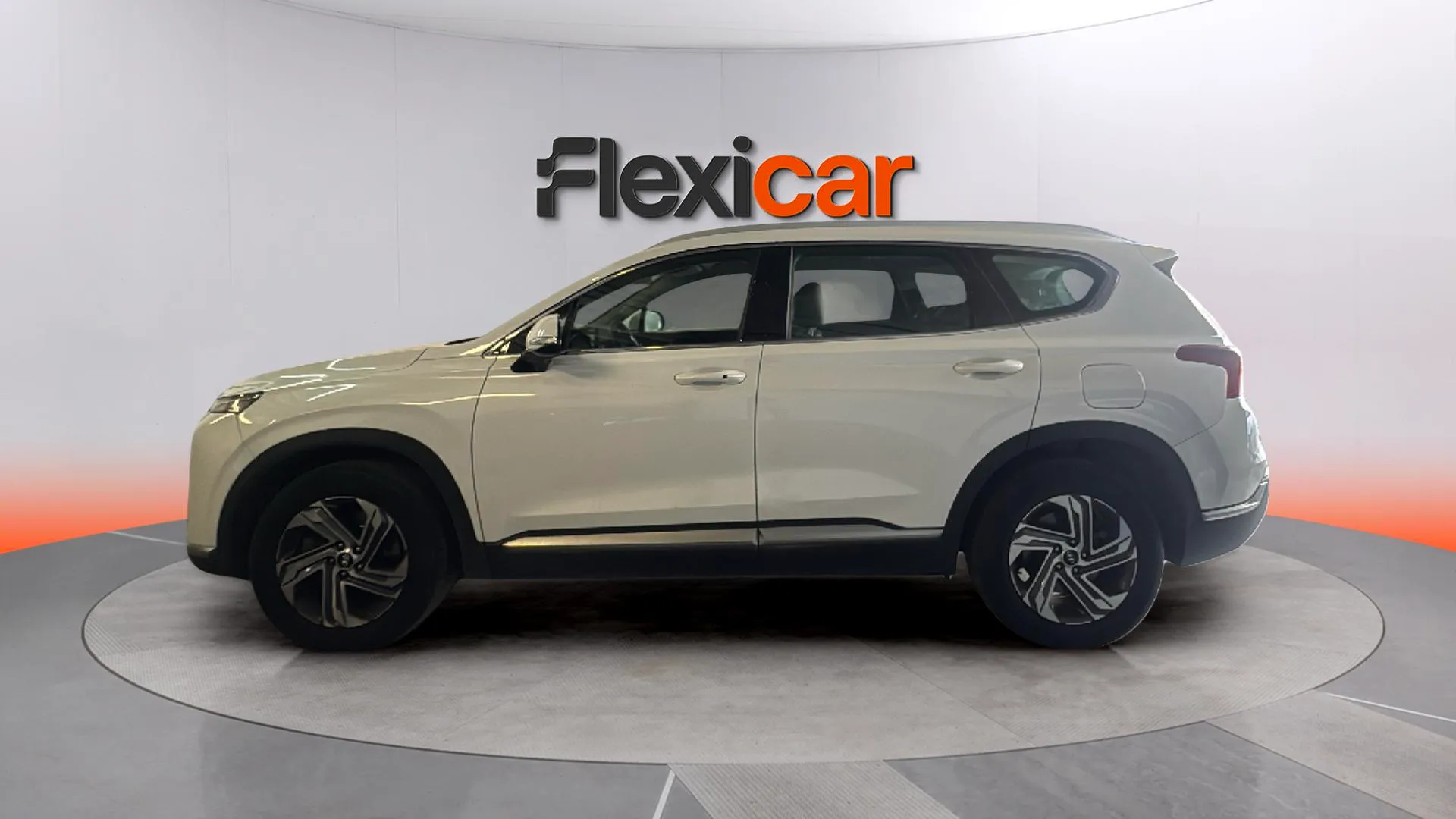 Hyundai Santa Fe 2.2 CRDi Klass 4x2 SR - foto 4