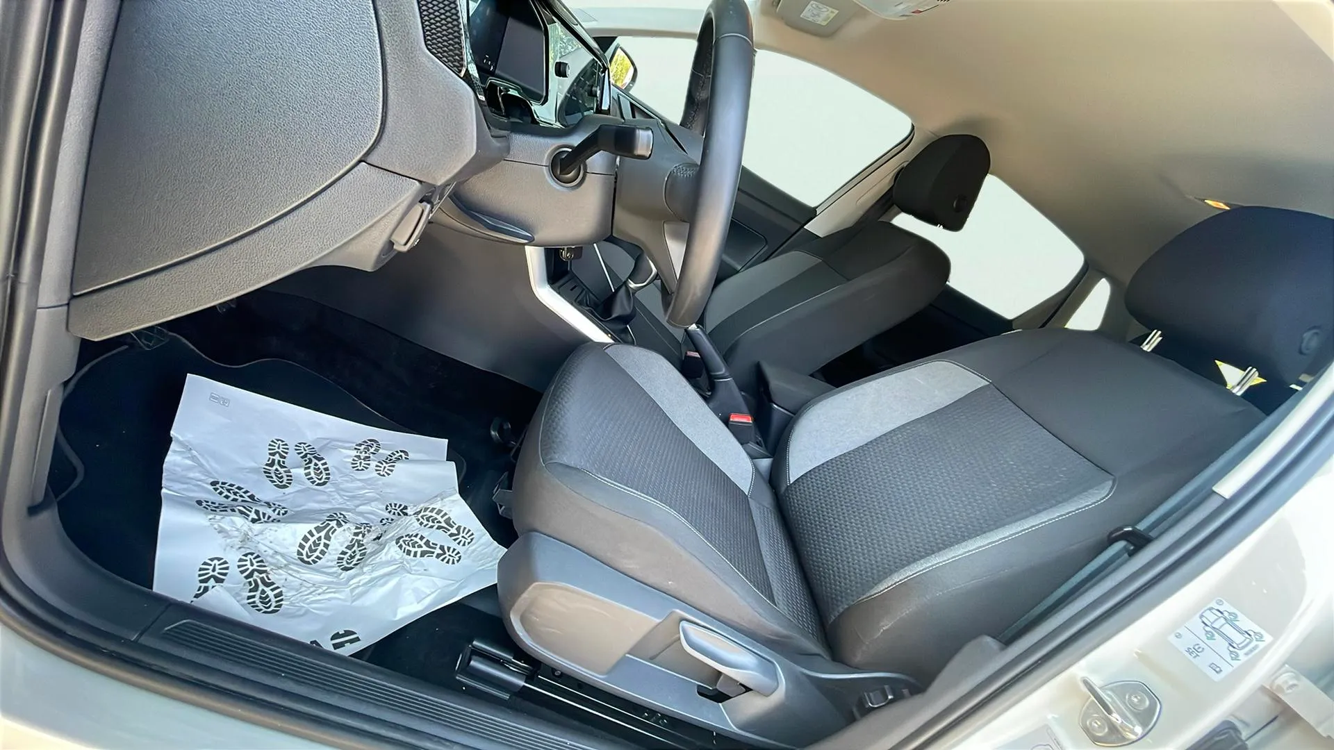 Volkswagen Polo "Más" 1.0 TSI - foto 16